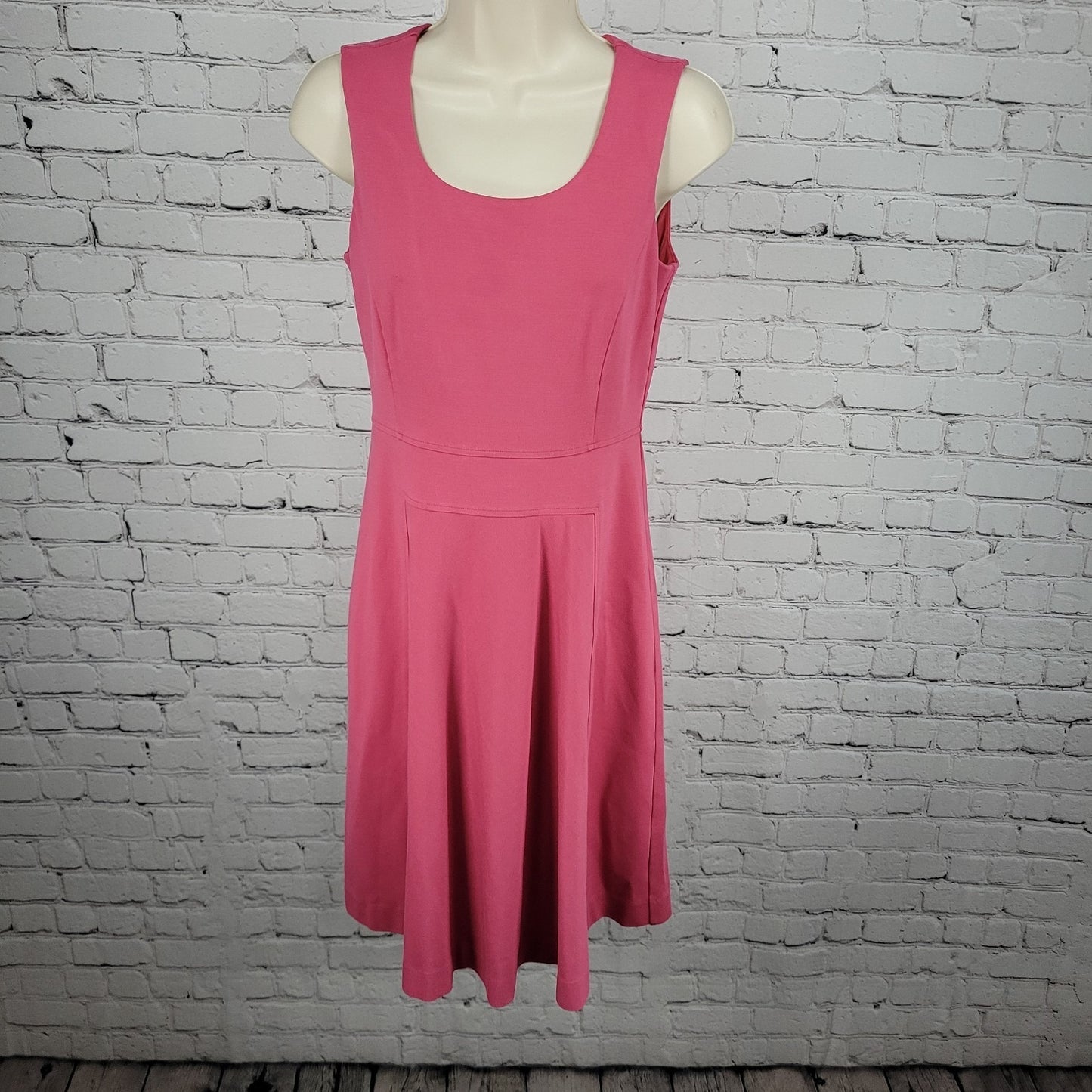 Brooks Brothers Pink Sleeveless Stretch Lined Knee Length A Line Dress Size 4