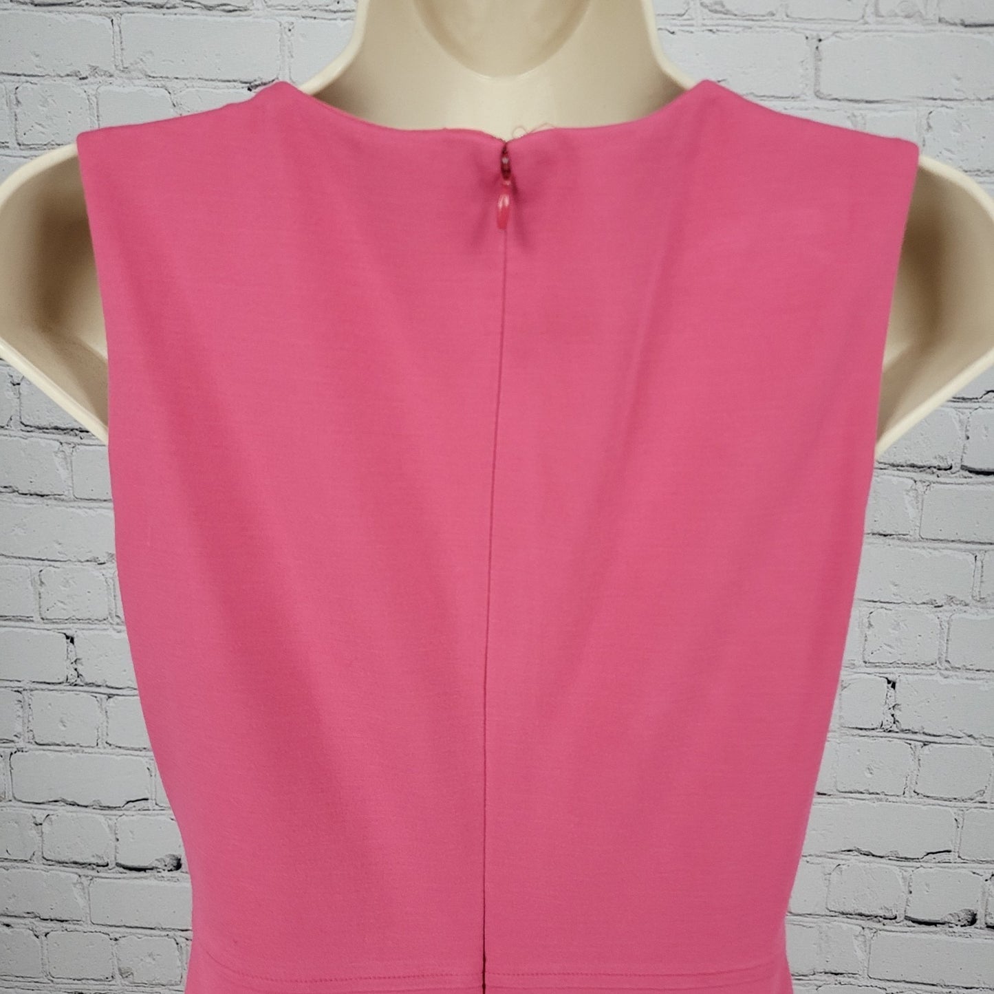 Brooks Brothers Pink Sleeveless Stretch Lined Knee Length A Line Dress Size 4