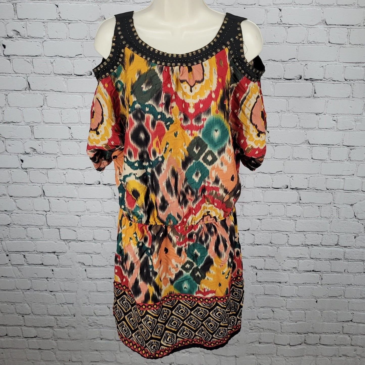 Angie Multicolor Print Embellished Neckline Cold Shoulder Dress Size Medium M
