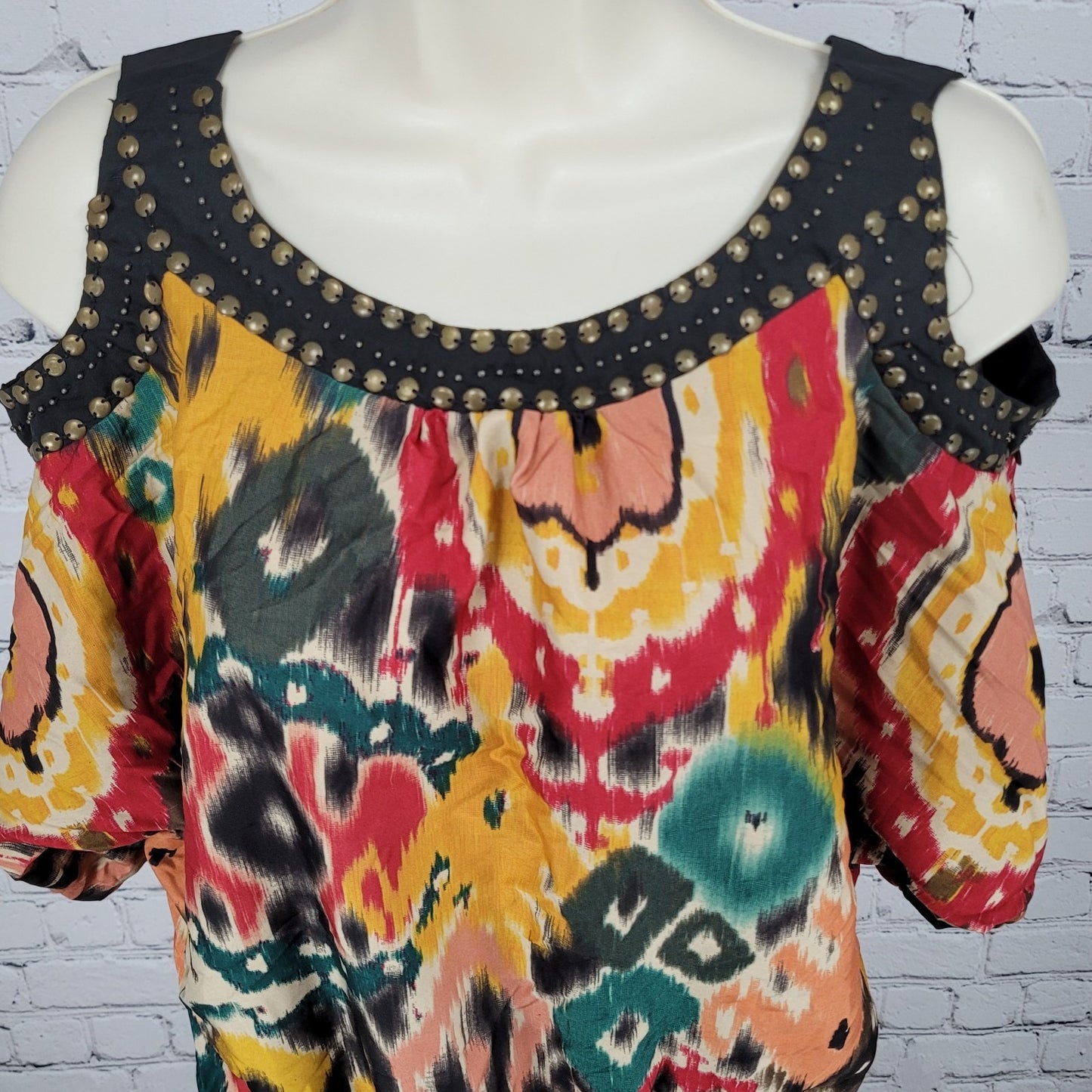Angie Multicolor Print Embellished Neckline Cold Shoulder Dress Size Medium M