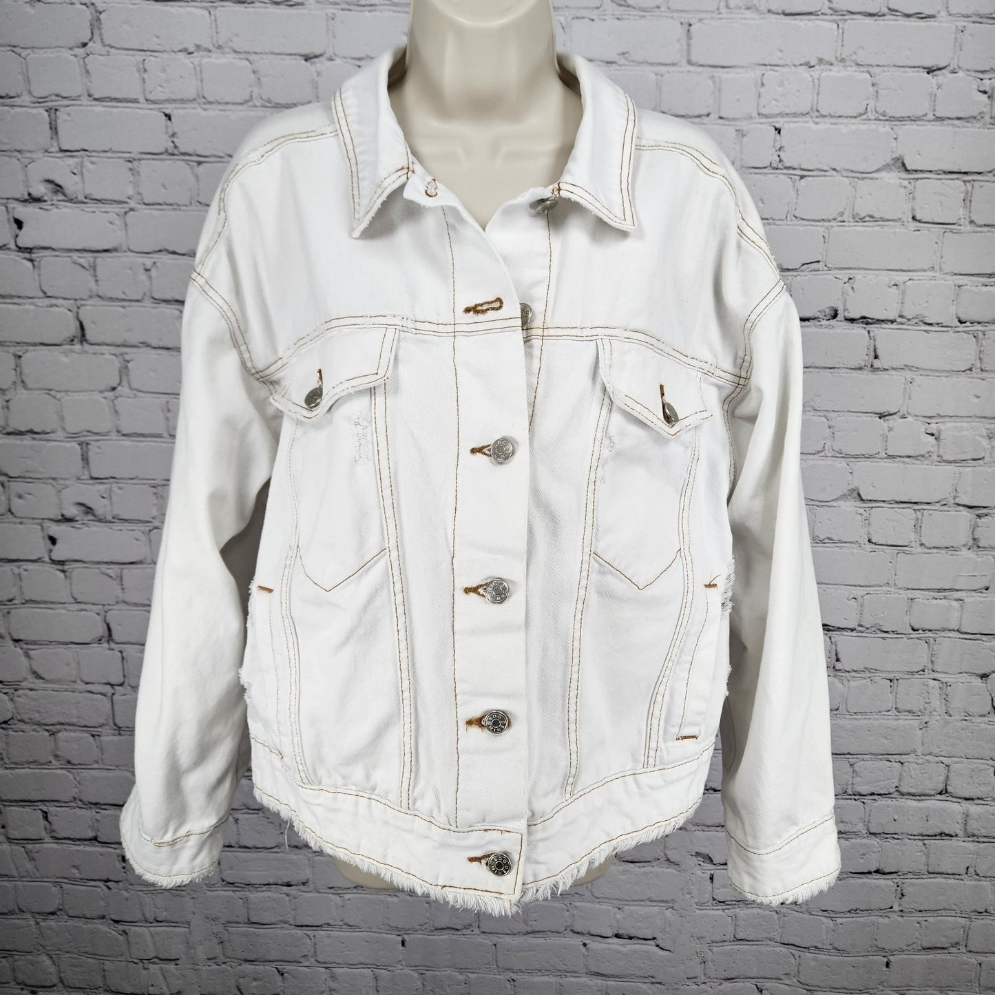 BDG White Denim 100% Cotton Distressed Oversized Buttoned Jean Jacket Large L