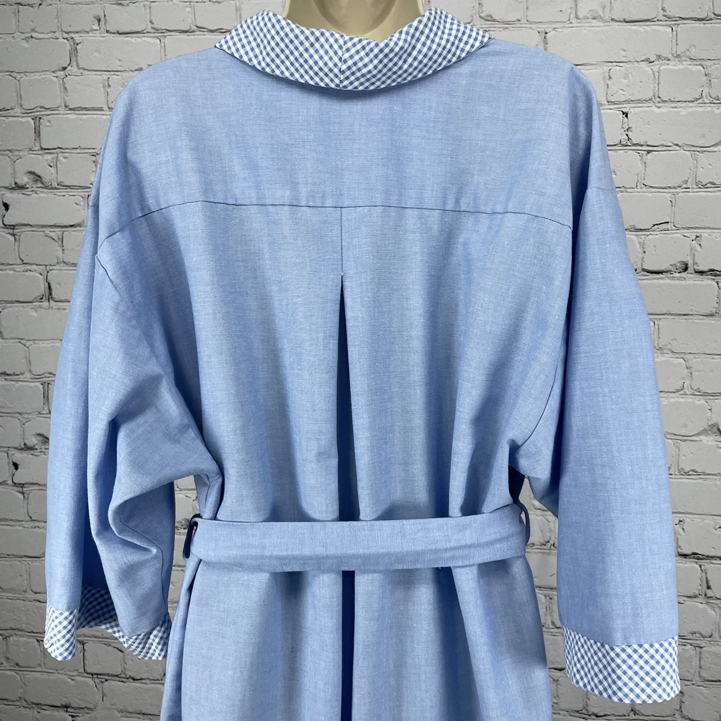 VTG Barbizon Blue Check Trim Lightweight Belted Pleated Robe Size Large L