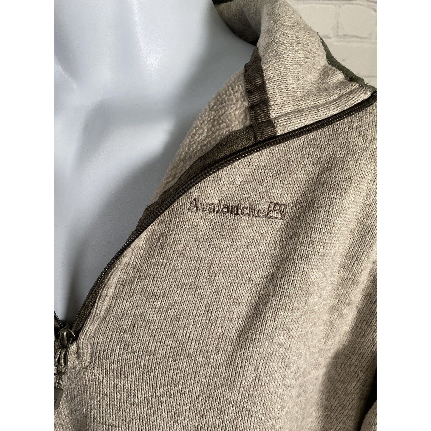 Avalanche Outdoor Apparel Brown 1/4 Zip Pullover Knit Sweatshirt Men’s M