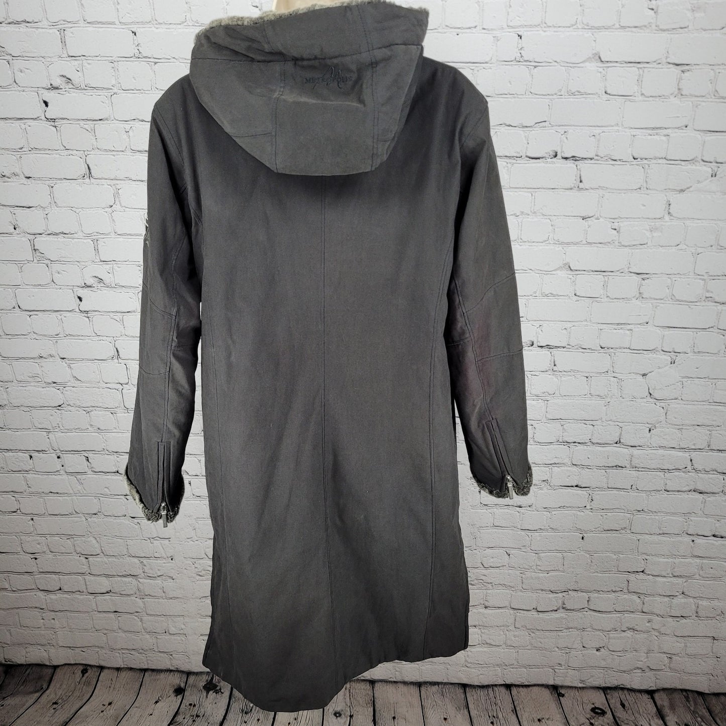 Metropolis Resort Grey Brown Faux Fur Hooded Full Zip Insulated Coat Size 10