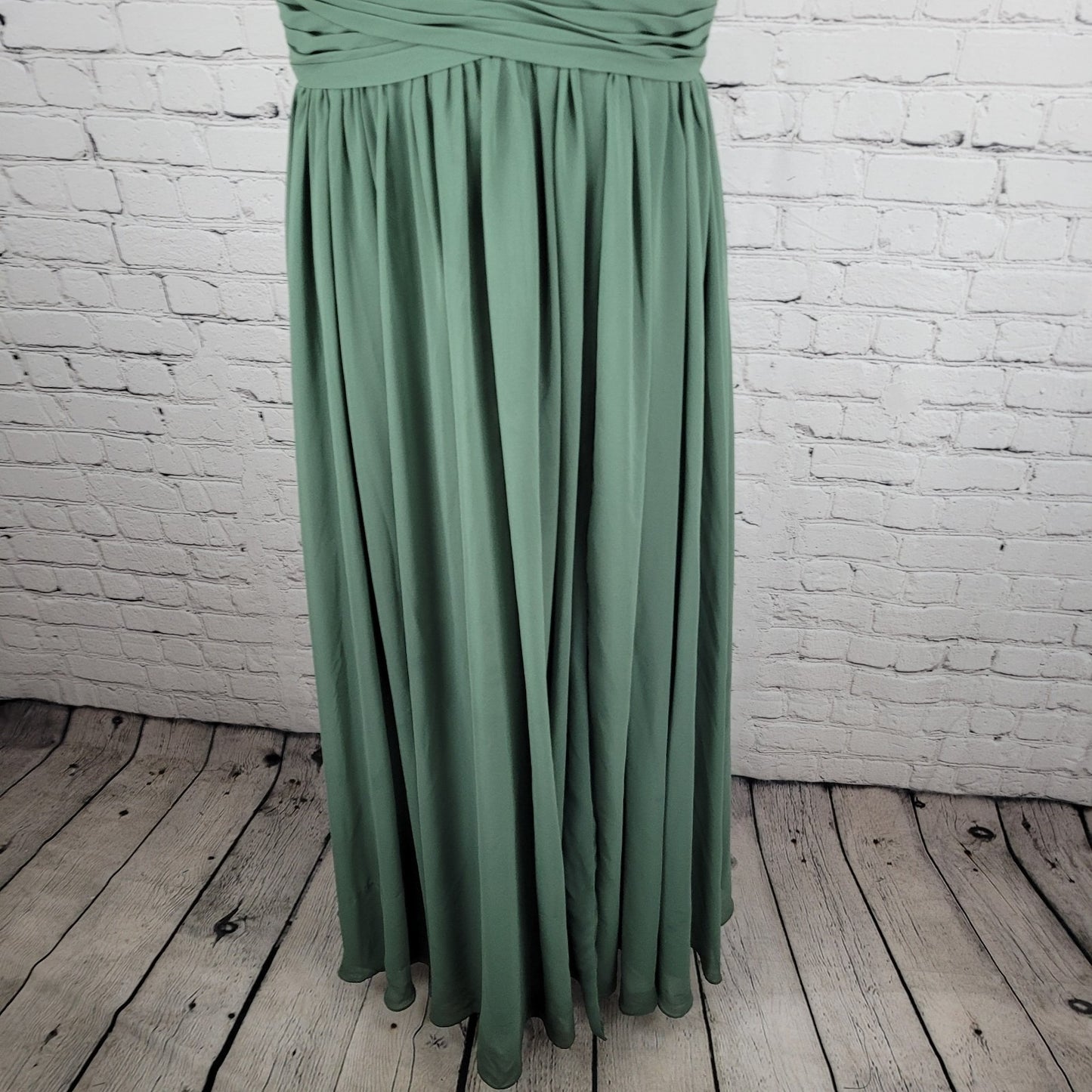 Azazie Green Chiffon Strappy Empire Waist Side Slit Bridesmaid Dress Size C