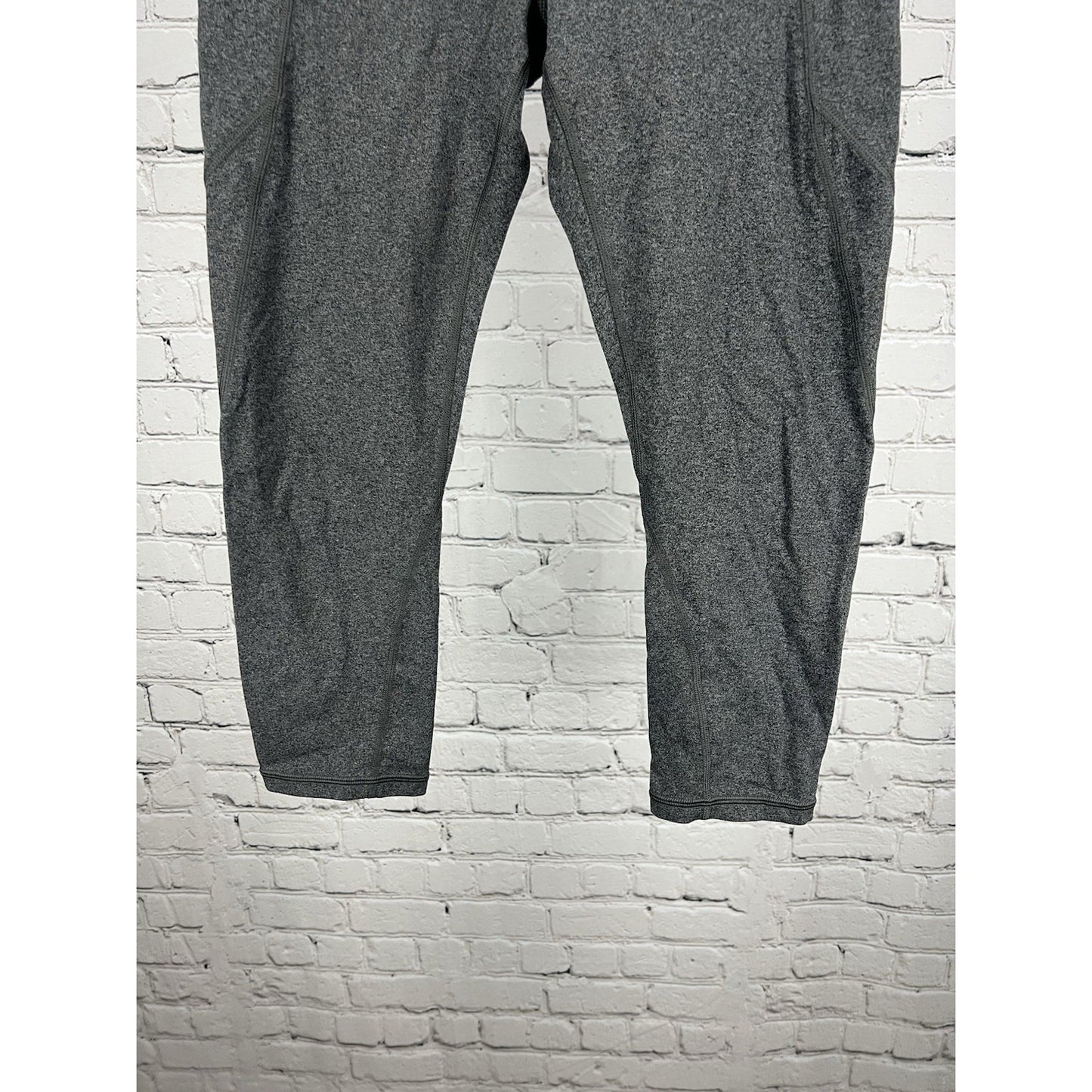 Athleta Grey Activewear Capri Workout Yoga Pockets Stretch Athleisure Pants S