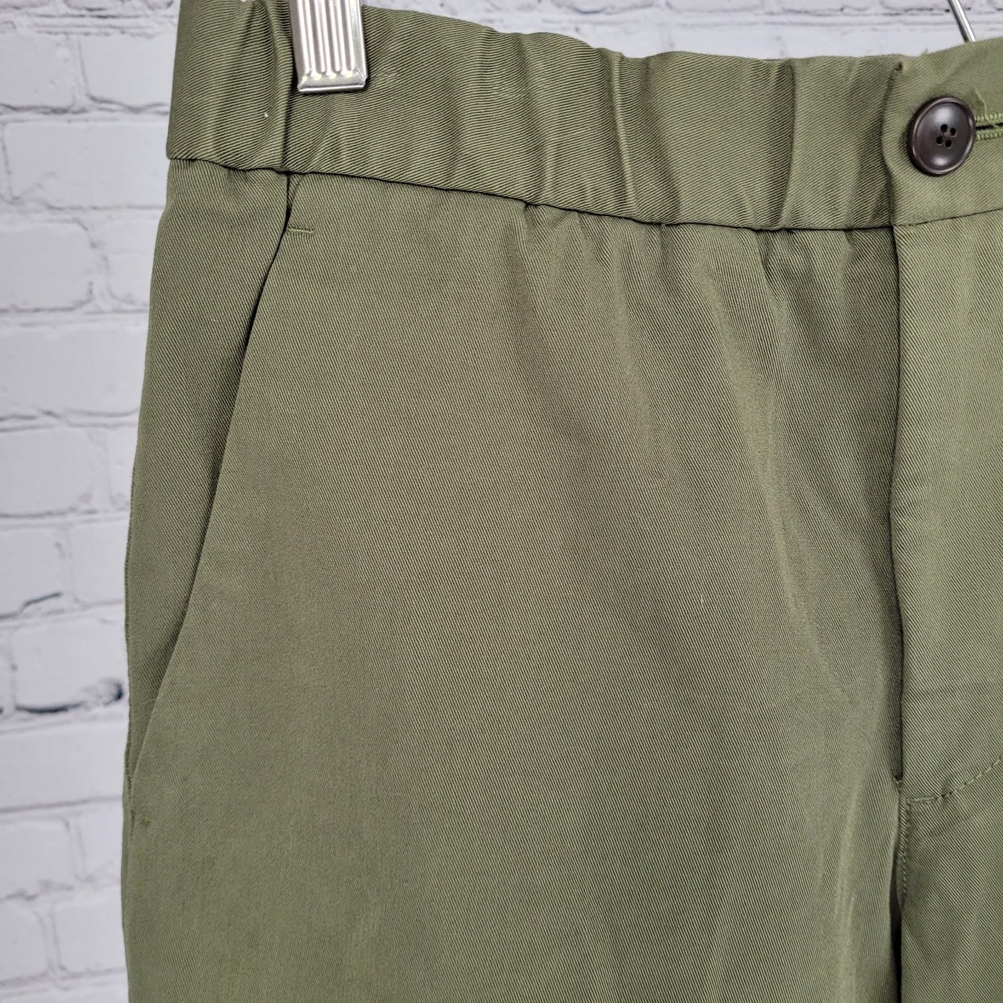 Everlane Green Uniform Twill Stretch Mid Rise Shorts Size Small S (28x6.5)