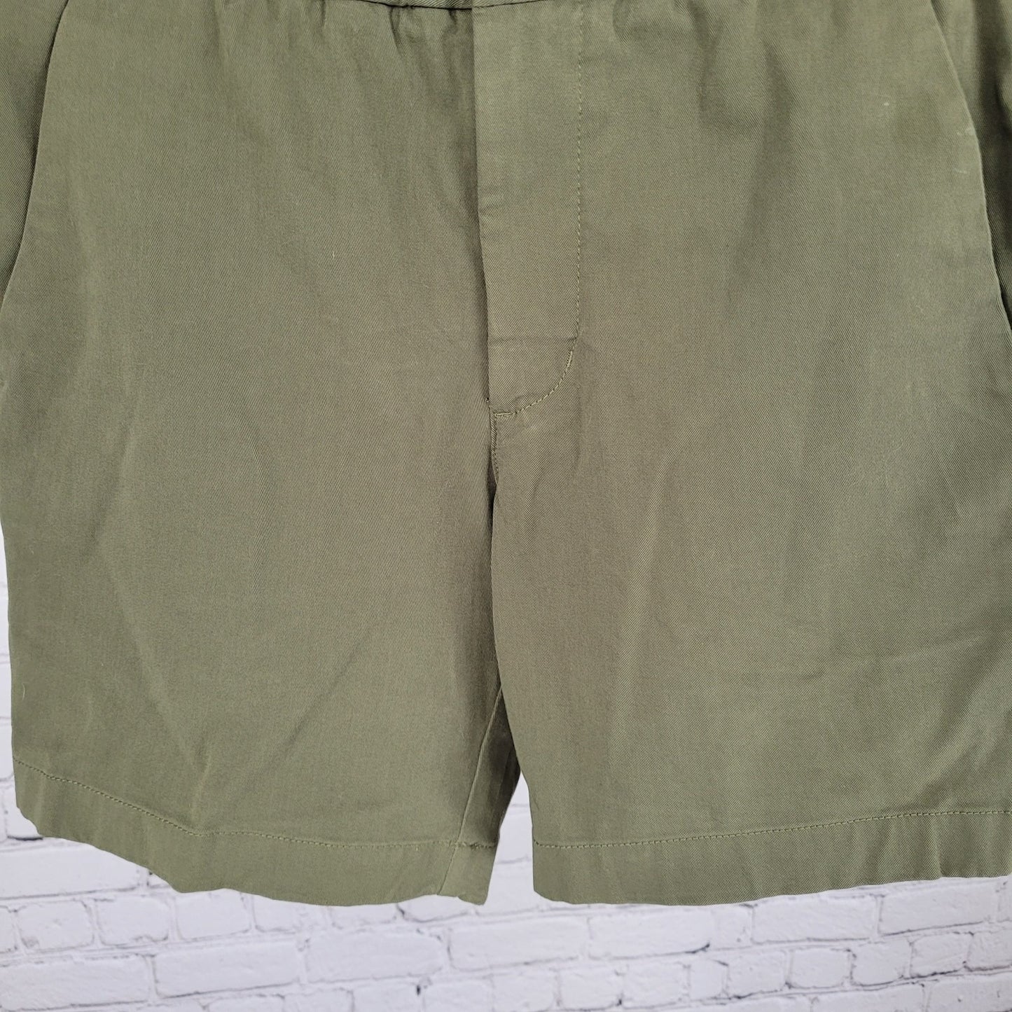 Everlane Green Uniform Twill Stretch Mid Rise Shorts Size Small S (28x6.5)
