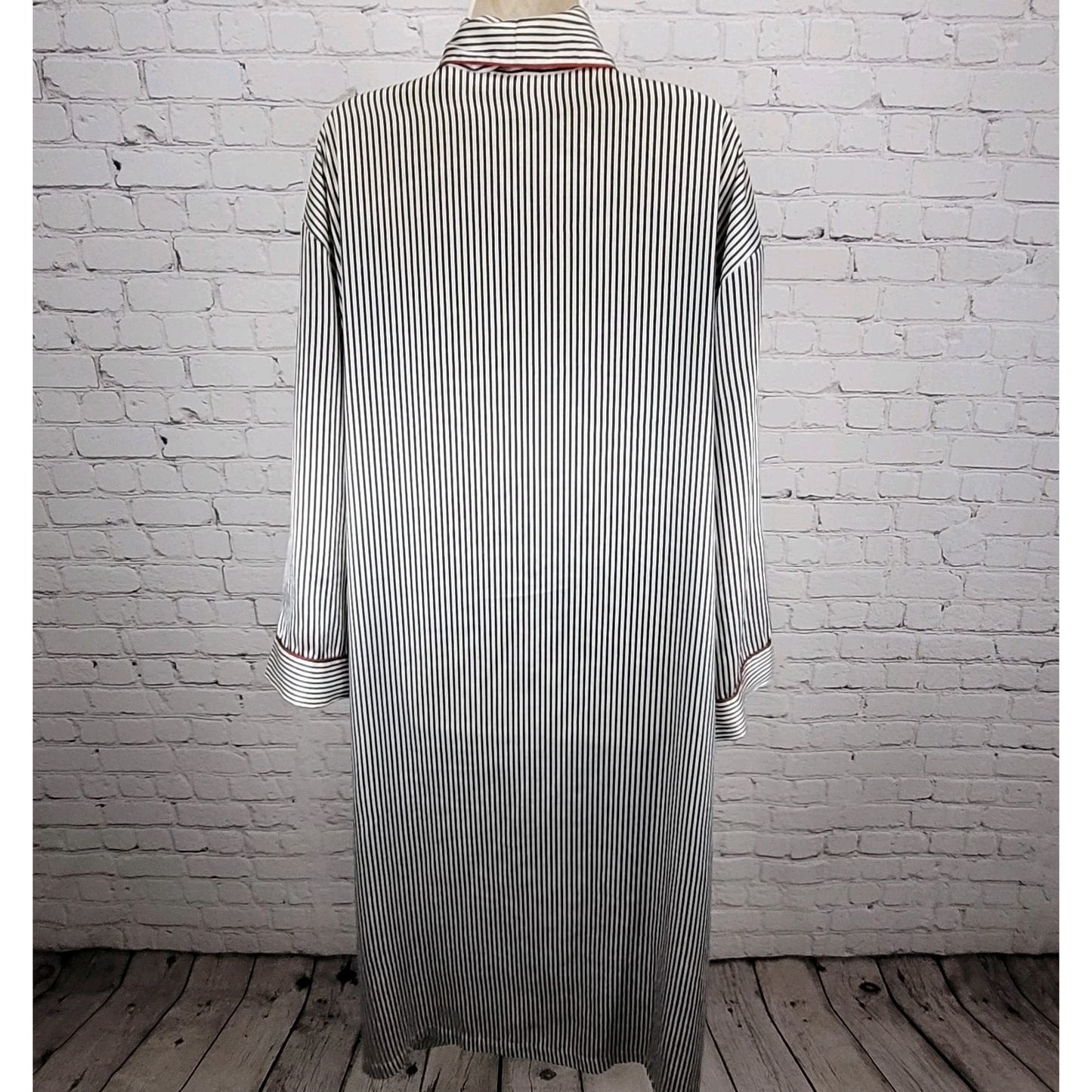 VTG Inner Most Navy White Satin Lightweight Long Sleeve Pockets Robe Size XL