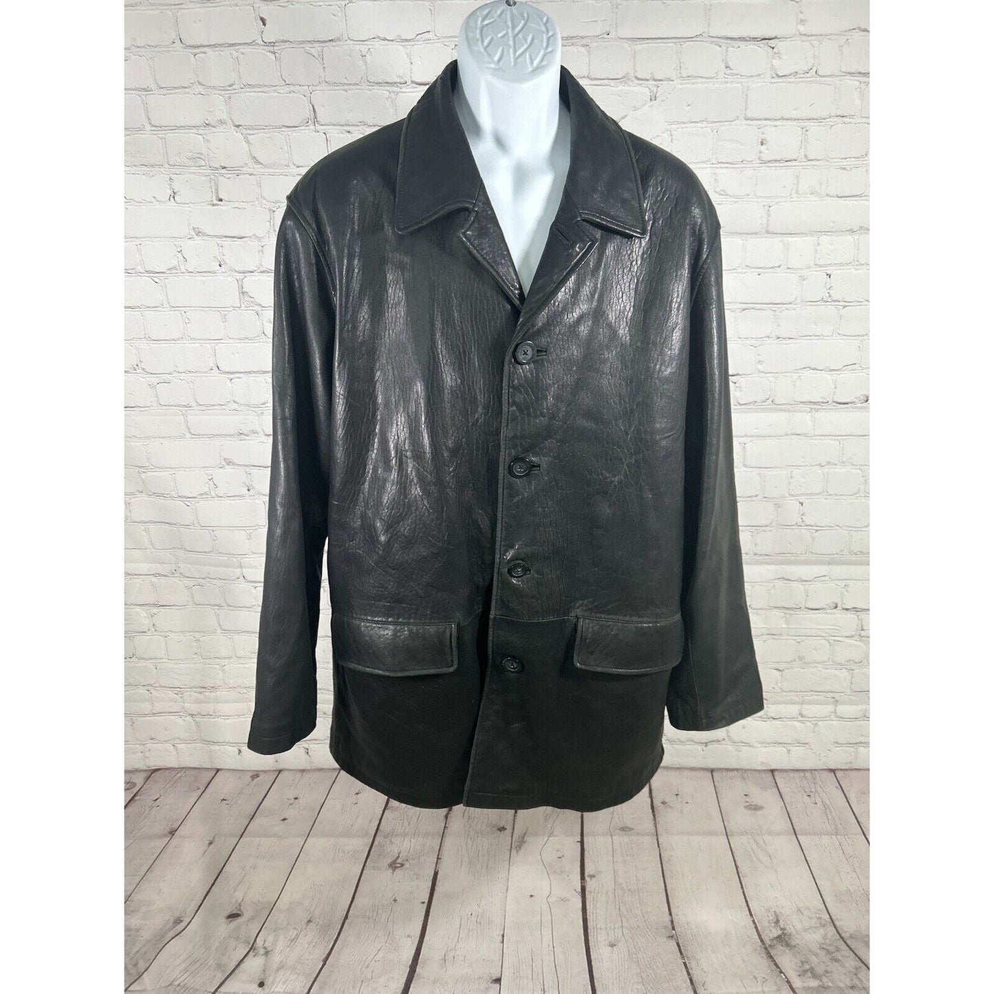 Roundtree & Yorke Black Lambskin Leather Long Sleeve Button Up Men’s Jacket L