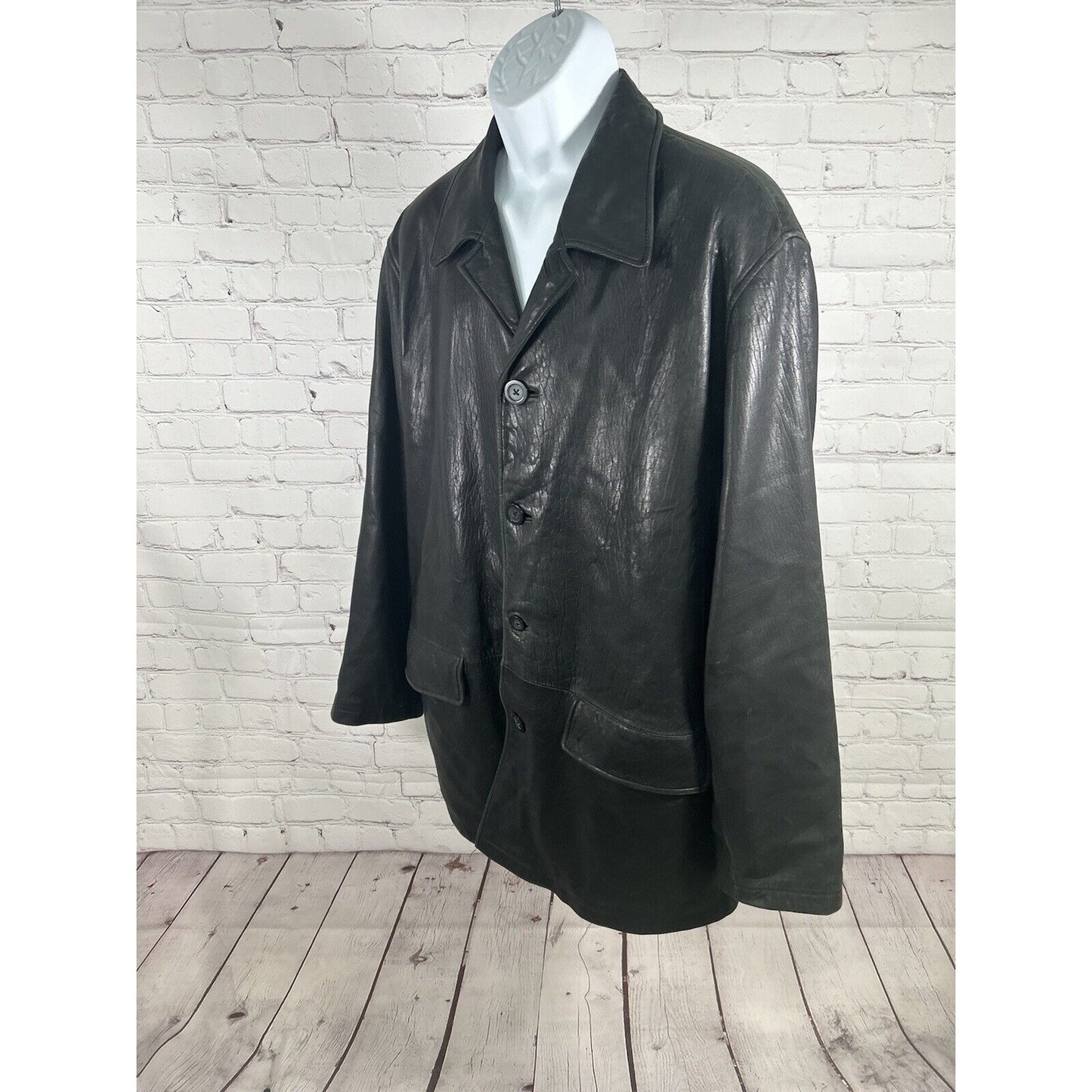 Roundtree & Yorke Black Lambskin Leather Long Sleeve Button Up Men’s Jacket L