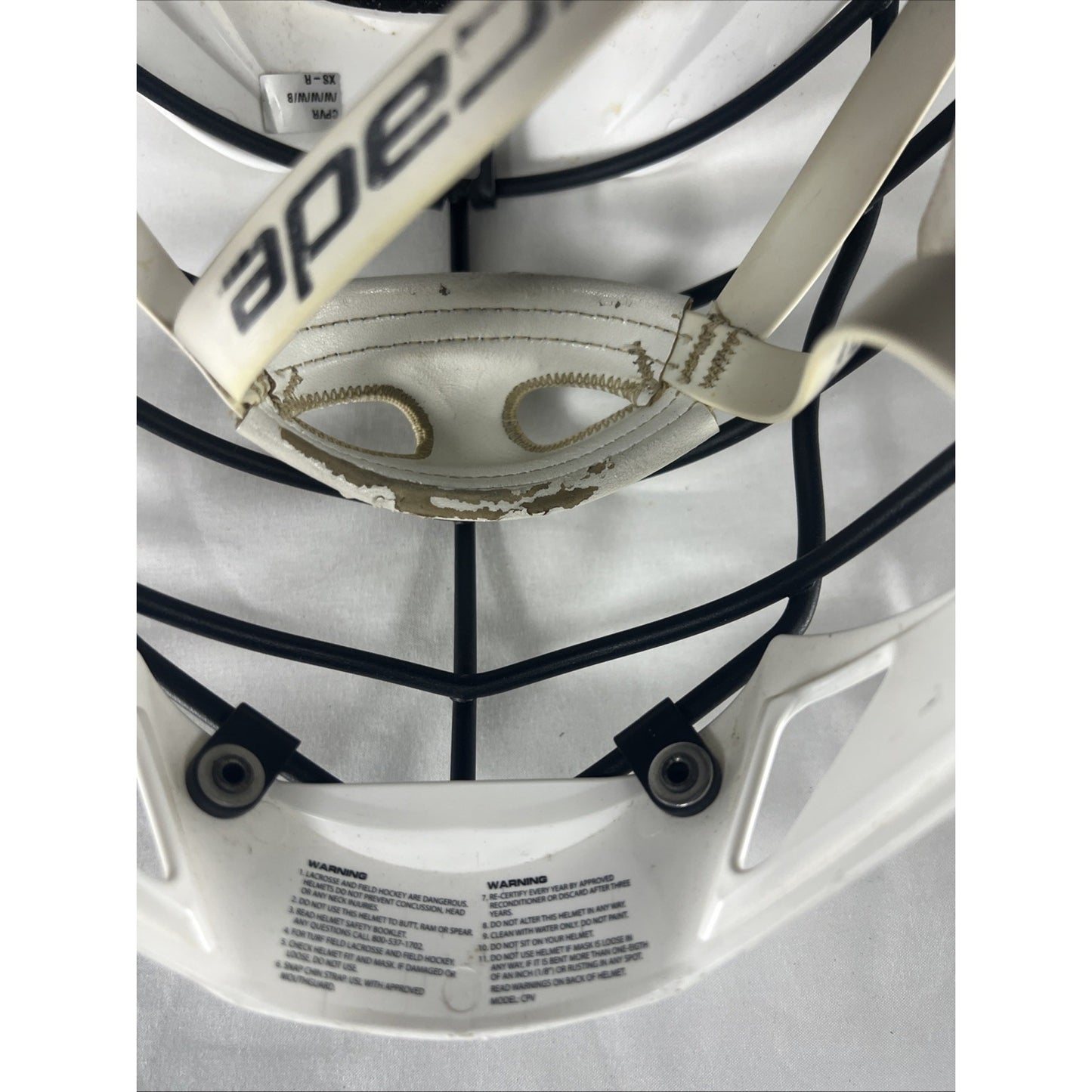 Cascade White CPV-R W/W/W/B Adjustable Lacrosse Helmet XS-R