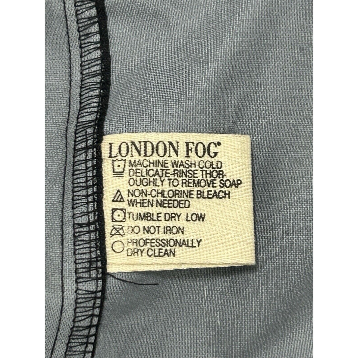 London Fog Black Button Up Adjustable Hooded Windbreaker Jacket Medium M Reg