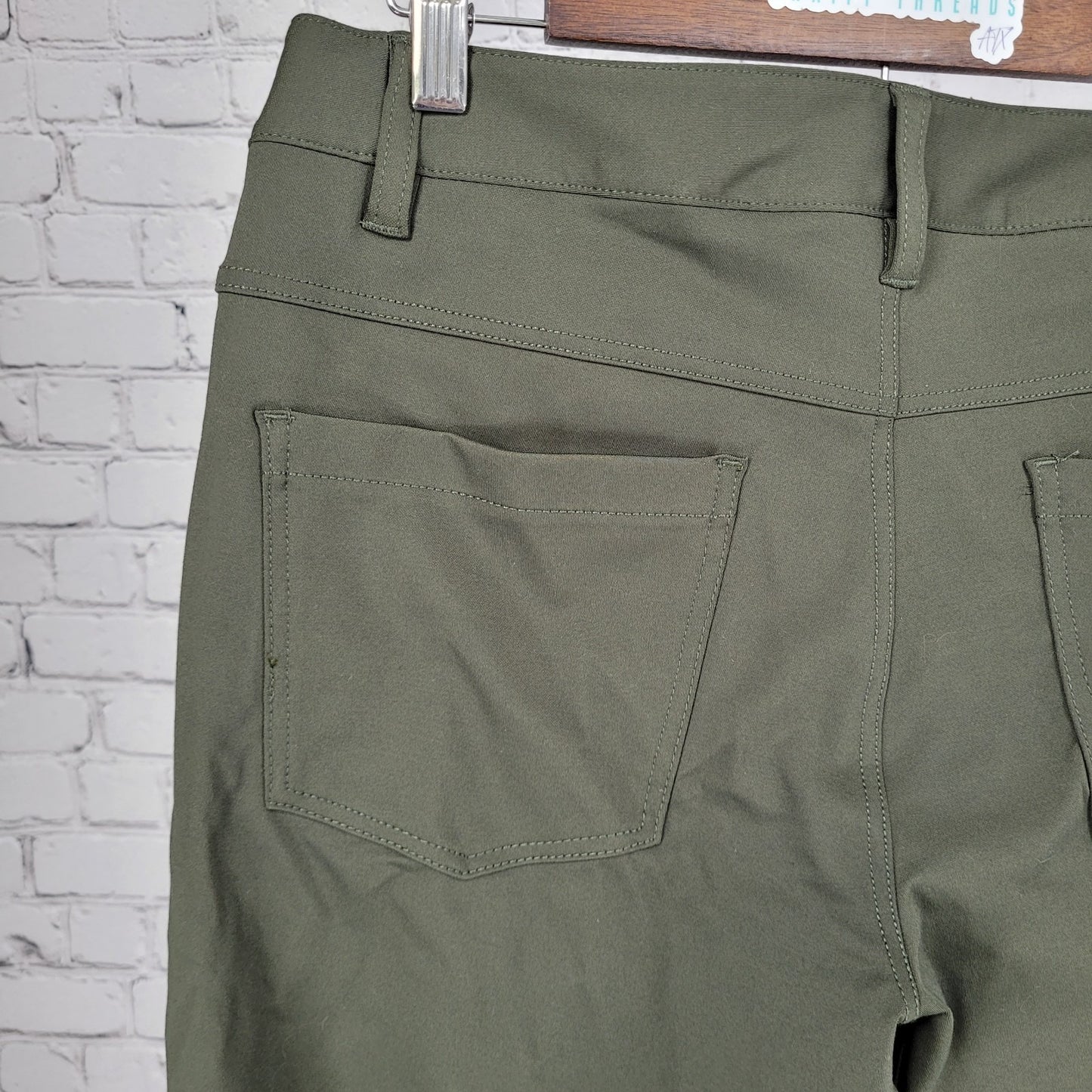 BYLT Green Everyday Pant 2.0 Stretch Tapered Premium Basic Size Medium M (31x30)