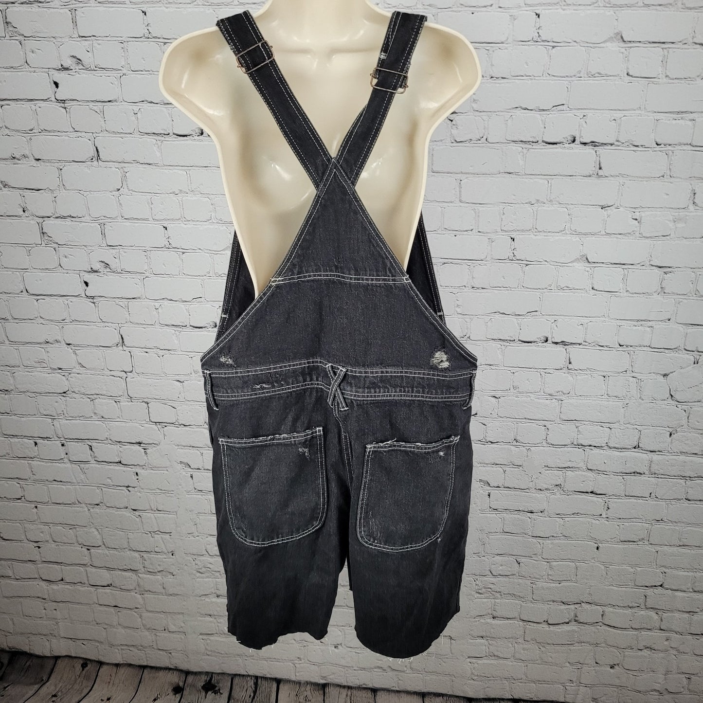 BDG Urban Outfitters Black Denim White Stitching Shortalls Overalls Size 33W