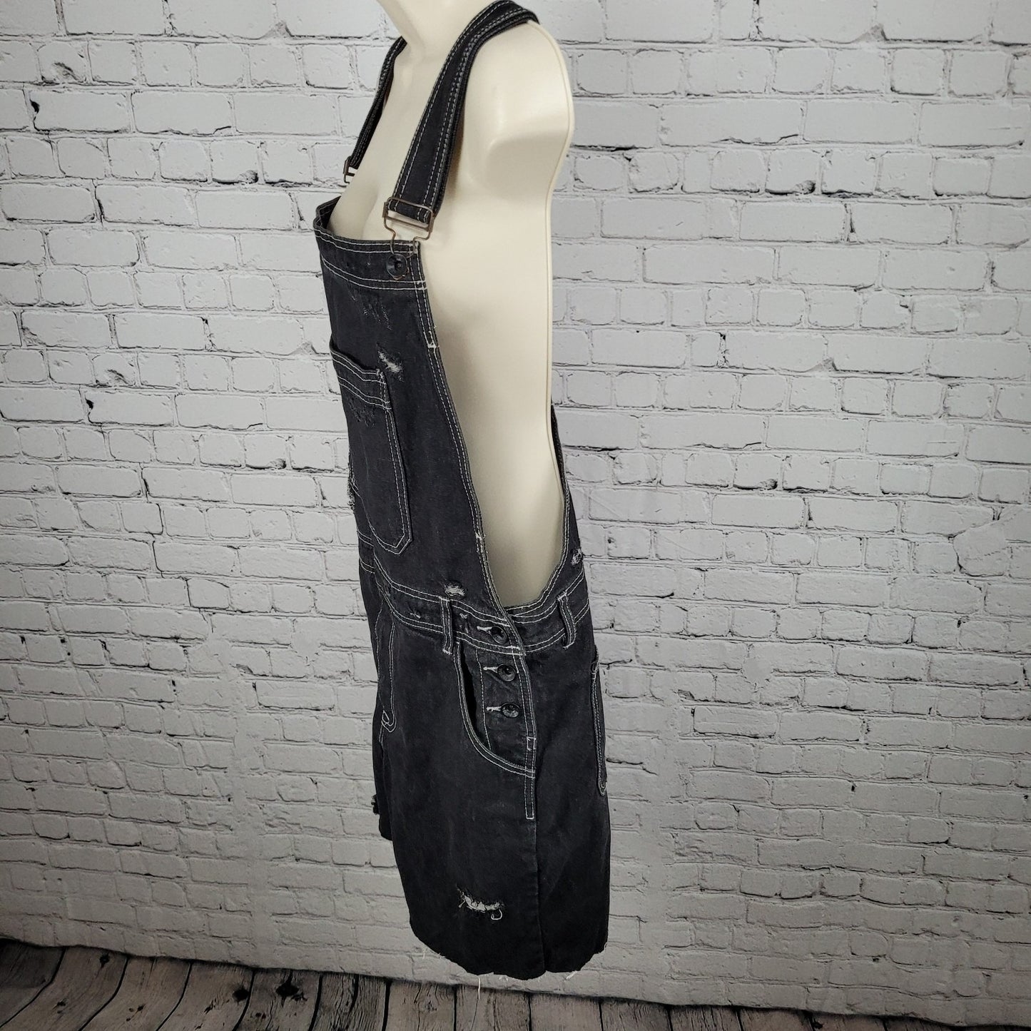 BDG Urban Outfitters Black Denim White Stitching Shortalls Overalls Size 33W