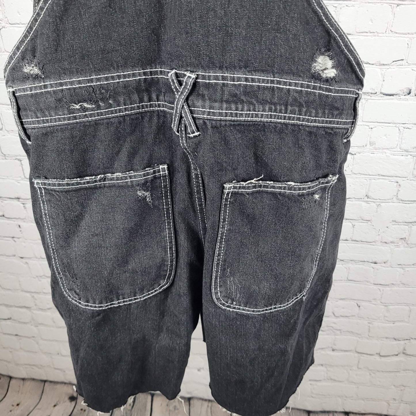 BDG Urban Outfitters Black Denim White Stitching Shortalls Overalls Size 33W