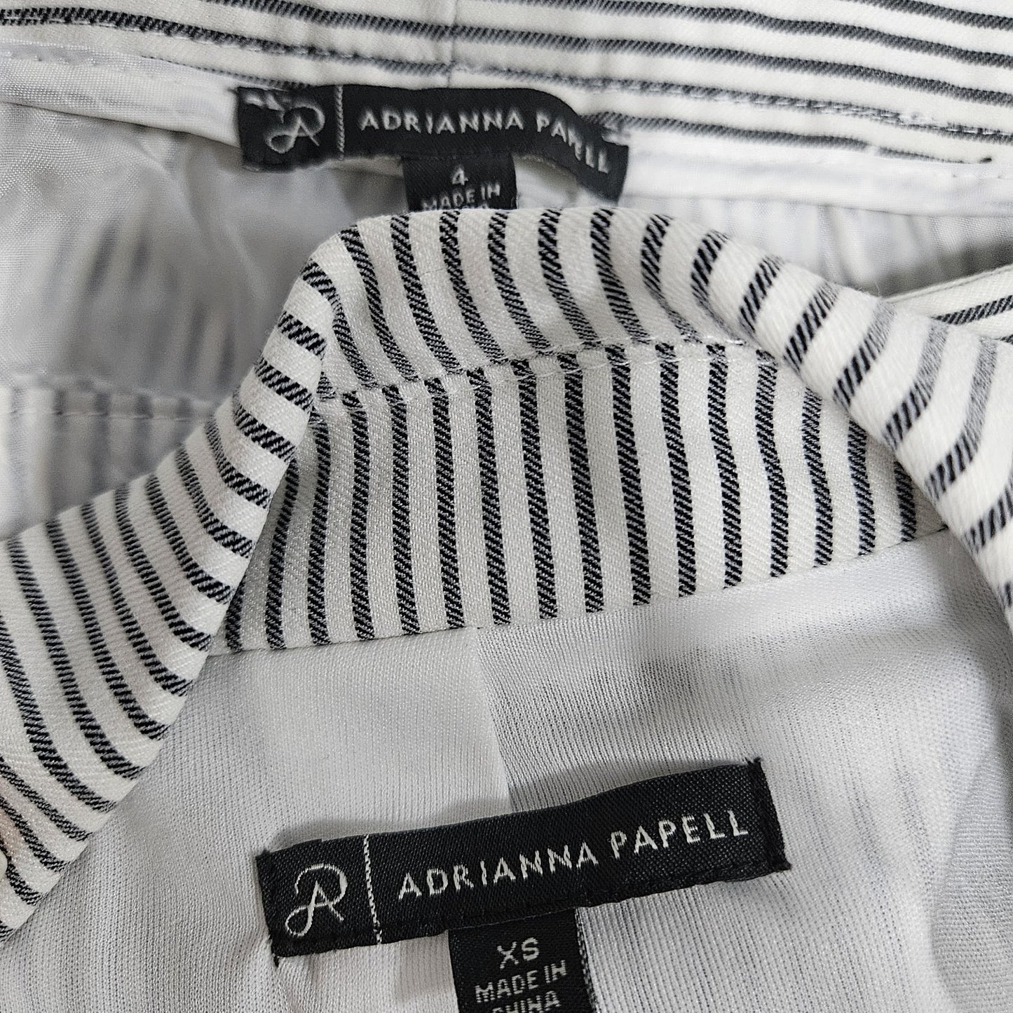 Adrianna Papell Ivory Grey Striped Full Pant Suit 2 Piece Set XS 4 (26x27)