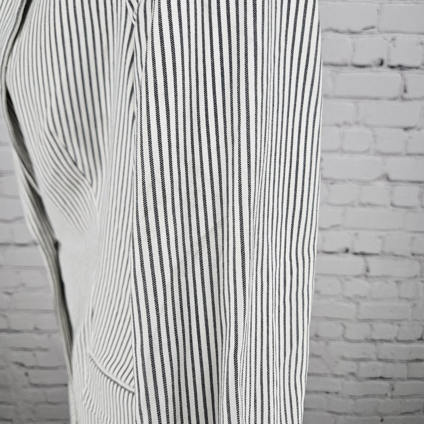 Adrianna Papell Ivory Grey Striped Full Pant Suit 2 Piece Set XS 4 (26x27)