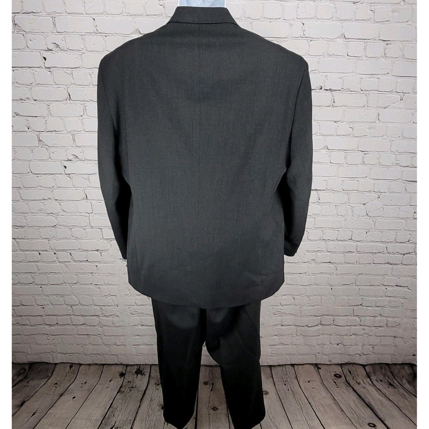 Versini Dark Grey 100% Wool 3 Button Blazer Full Two Piece Suit 42S 36W (36x28)