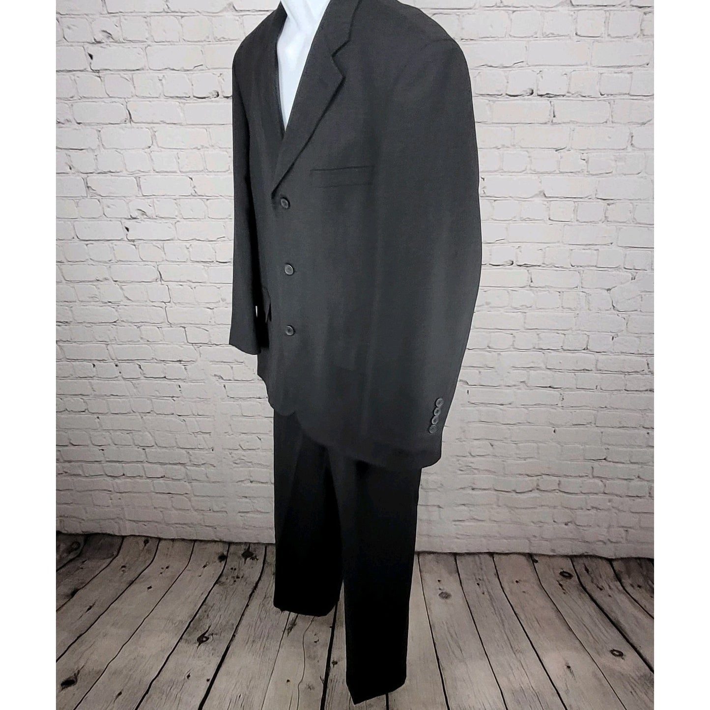 Versini Dark Grey 100% Wool 3 Button Blazer Full Two Piece Suit 42S 36W (36x28)