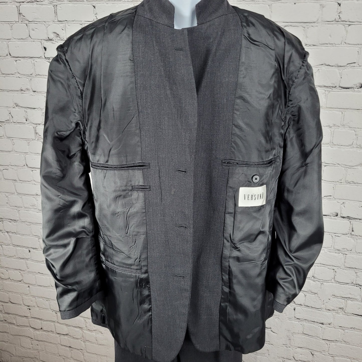 Versini Dark Grey 100% Wool 3 Button Blazer Full Two Piece Suit 42S 36W (36x28)