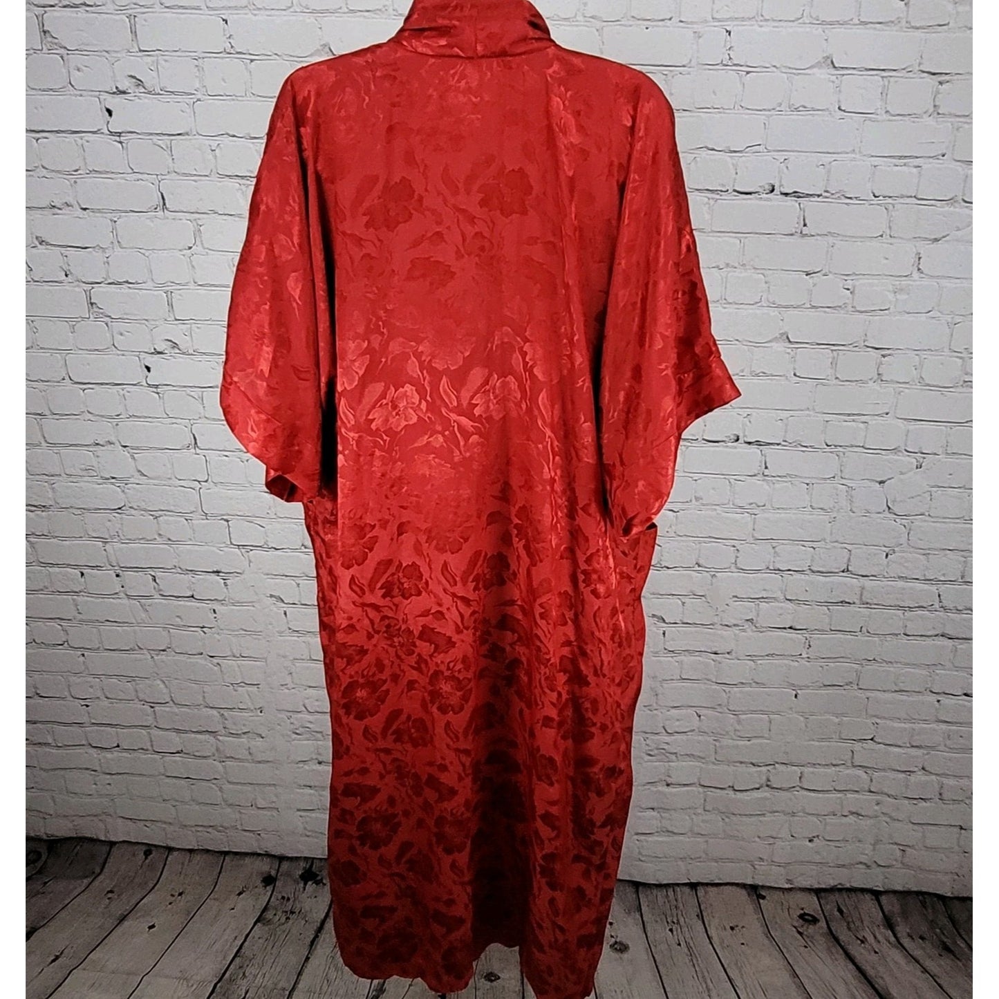Me 2 Miss Elaine Red Satin Floral Nightgown & Robe 2 Piece Set Size M/L