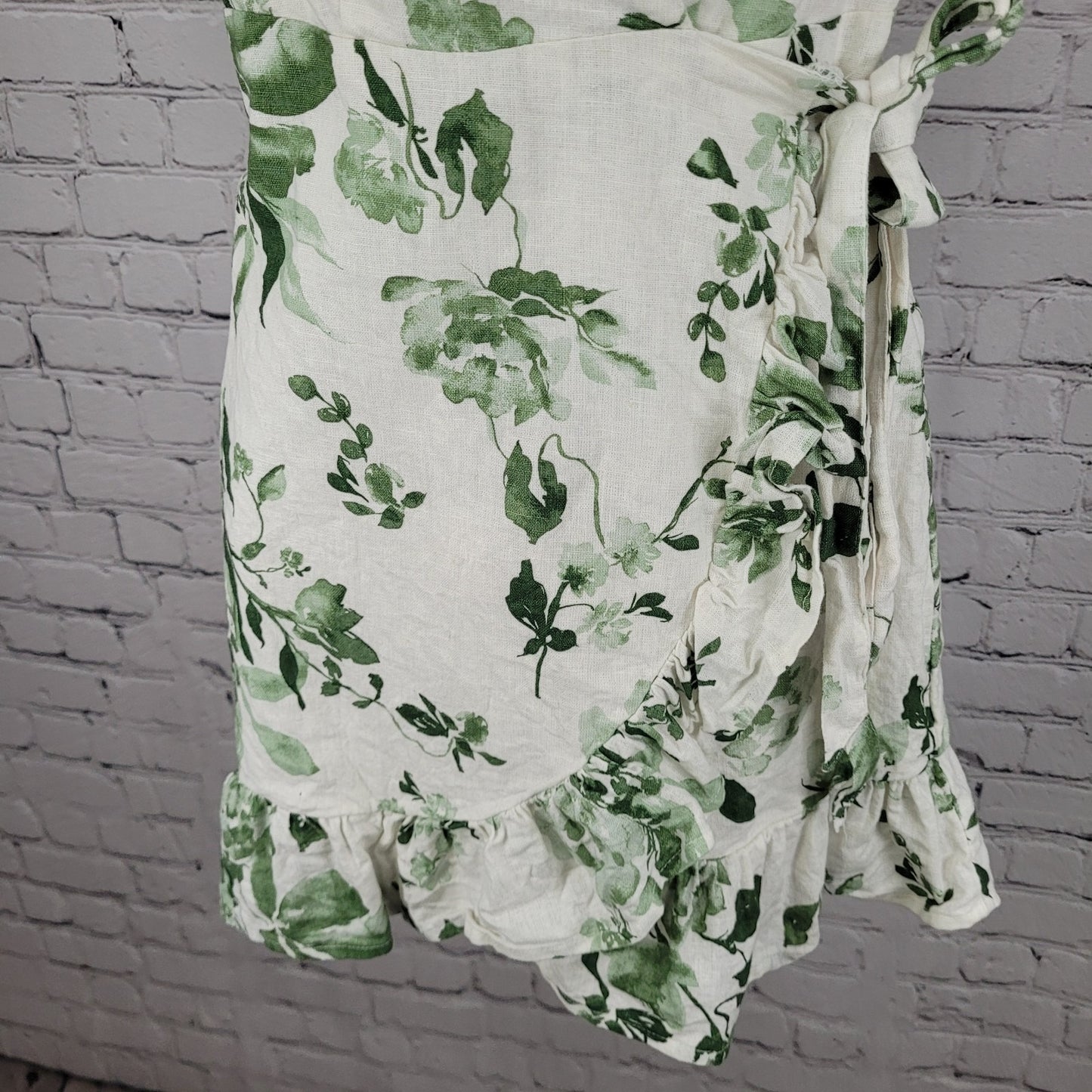 Abercrombie & Fitch White & Green Linen Cotton Floral Wrap Tie Dress Size XSP