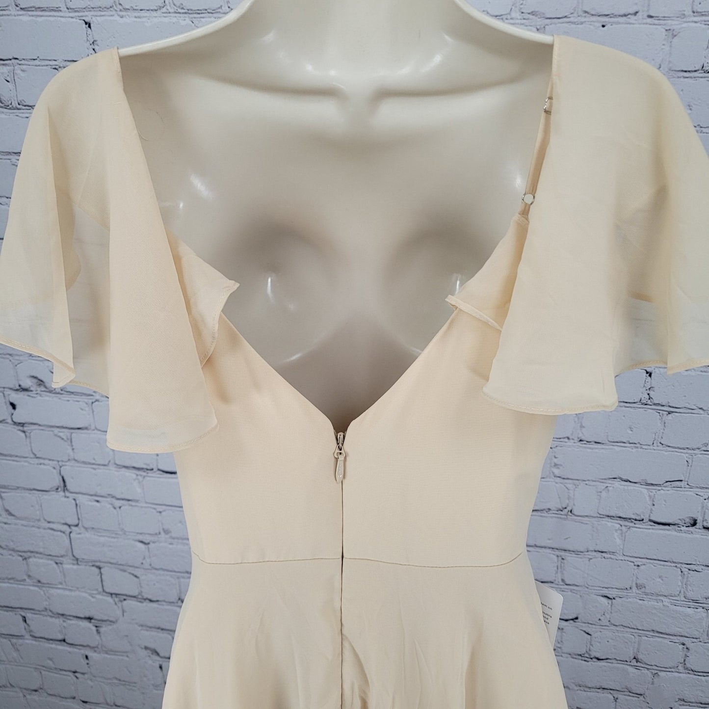 NWT Cicinia Cream Chiffon Lilah Flutter Sleeve Empire Waist Dress Gown Size 4
