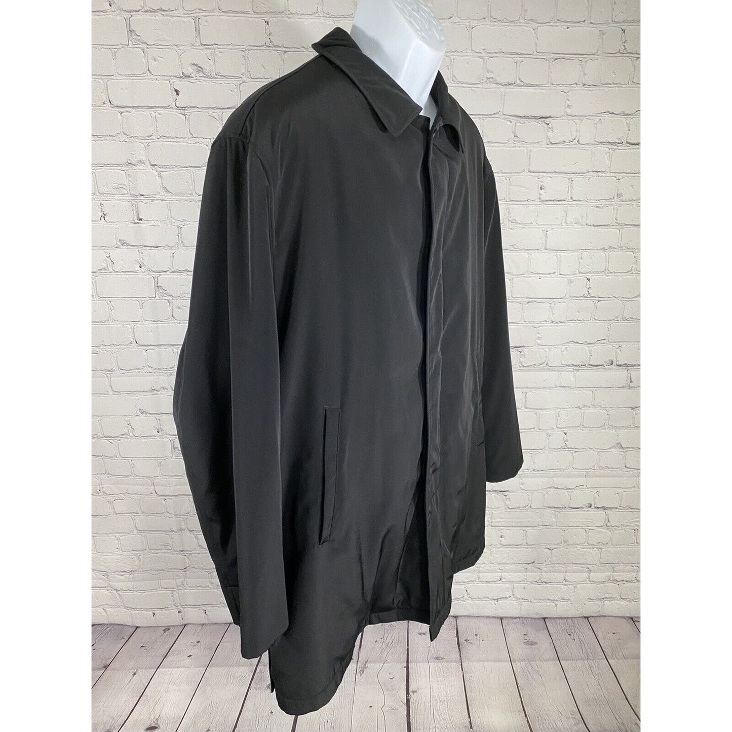 Calvin Klein Long Black Zip Out Liner Button Up Collared Coat Pockets Men’s 42S