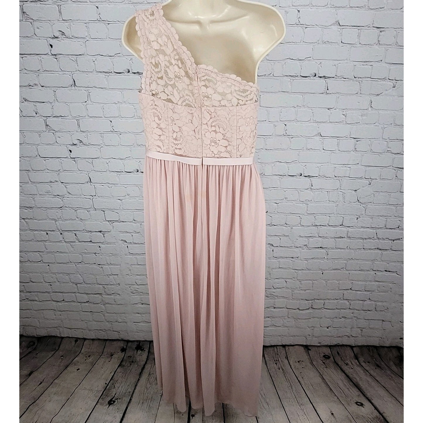 David's Bridal Pink Cameo Chiffon Lace Bodice One Shoulder Bridesmaid Dress 10