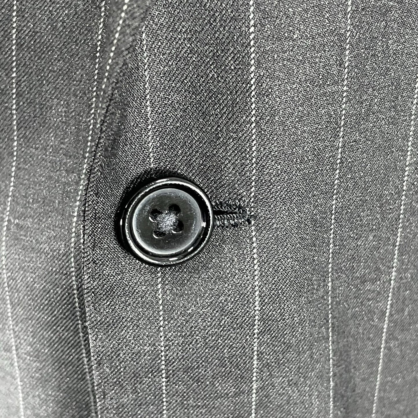 Hickey Freeman Dark Grey Pinstriped 2 Button Blazer Sport Coat USA Made Size 43L