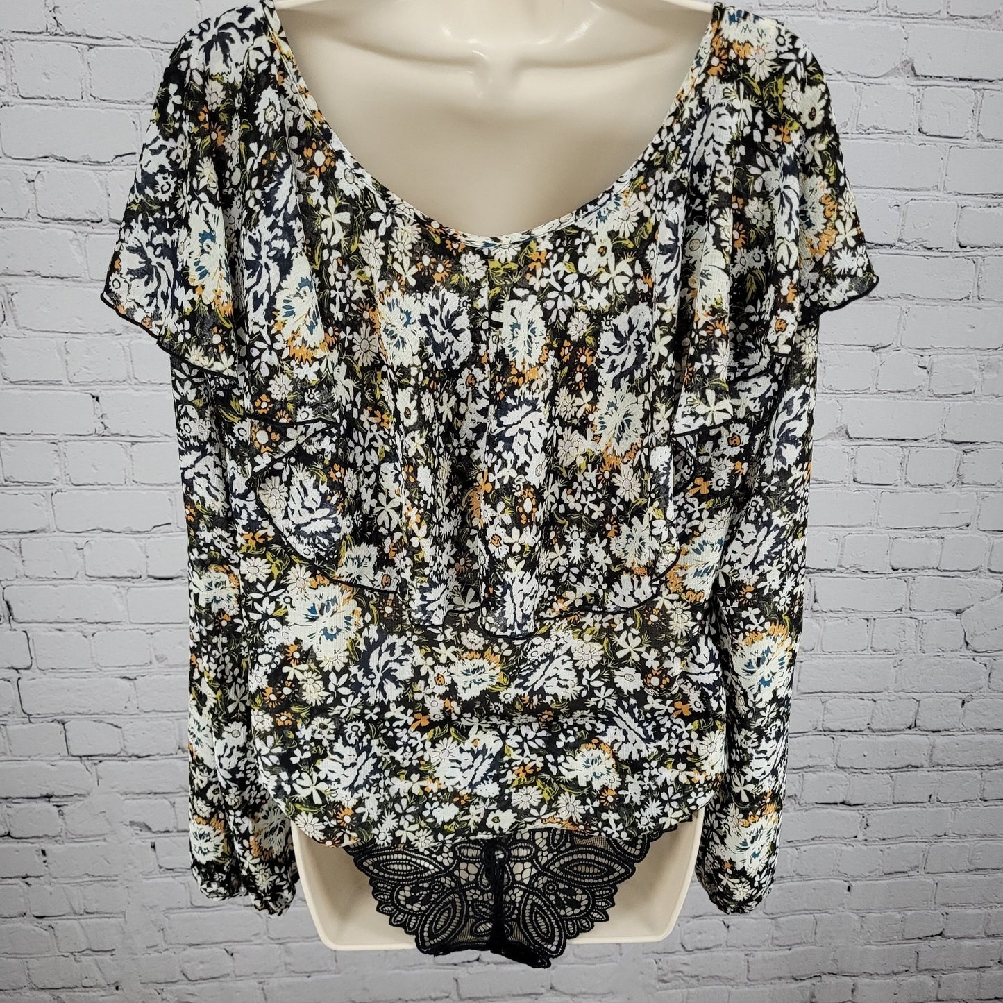 Intimately Free People Floral Chiffon Boho Ruffle Blouse Bodysuit Size Medium M