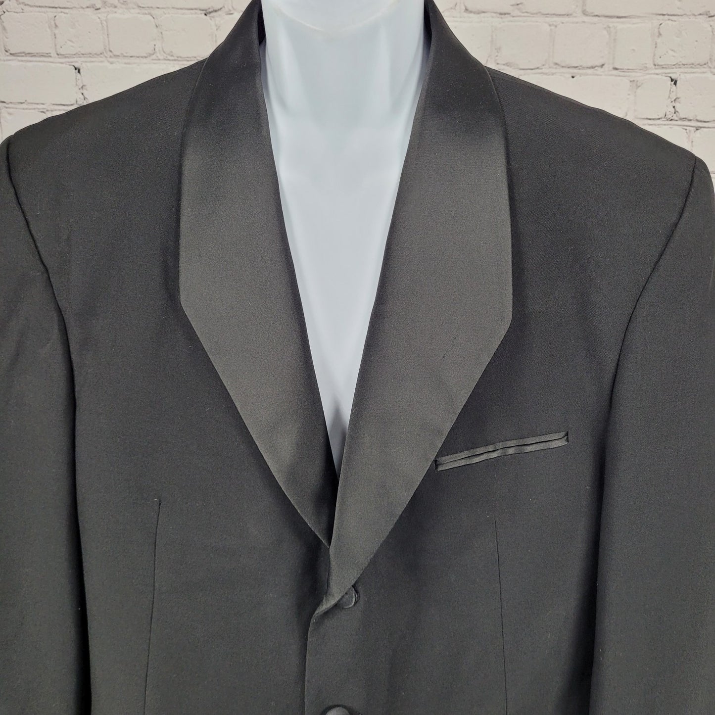 Fumagalli's Black 100% Wool Satin Shawl Lapel 3 Button Tuxedo Suit Jacket 44R
