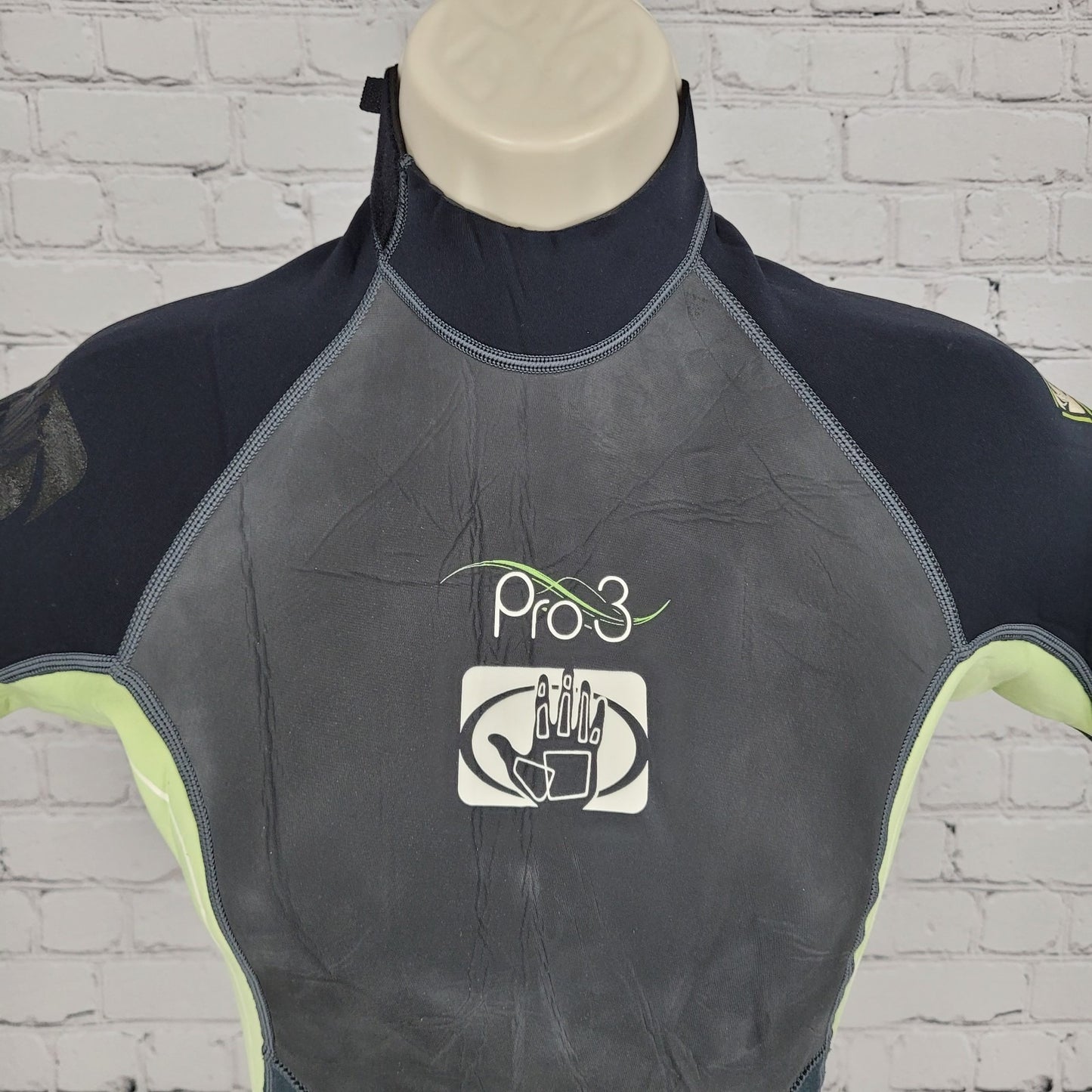 NWT Body Glove Black Green Pro 3 2.1mm Back Zip Shorty Springsuit Wetsuit 5/6