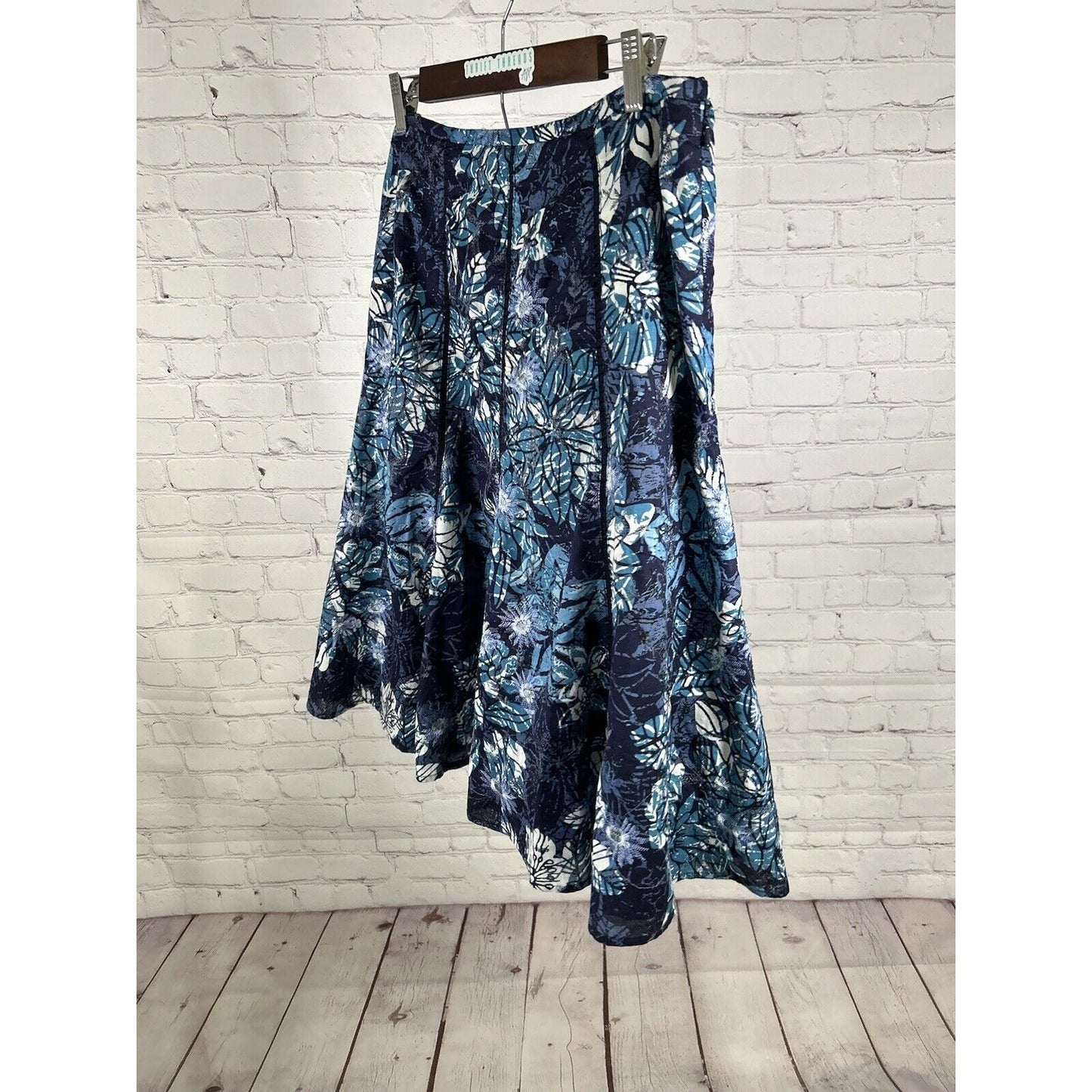Chicos 100% Cotton Lined Blue White Floral Embroidered A Line Skirt Women’s M