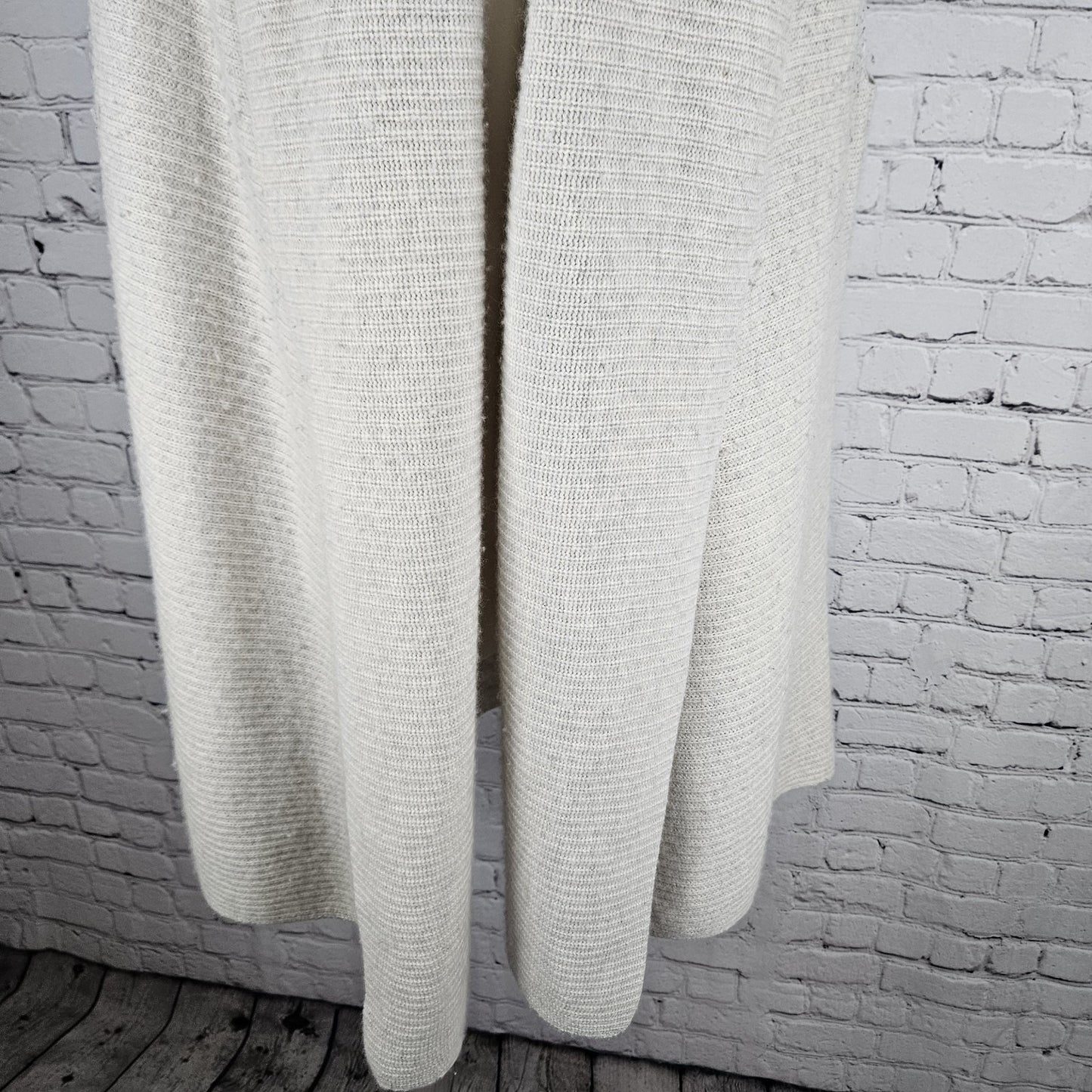 C By Bloomingdales Beige Knit Sleeveless Shawl Collar Open Cardigan Small S