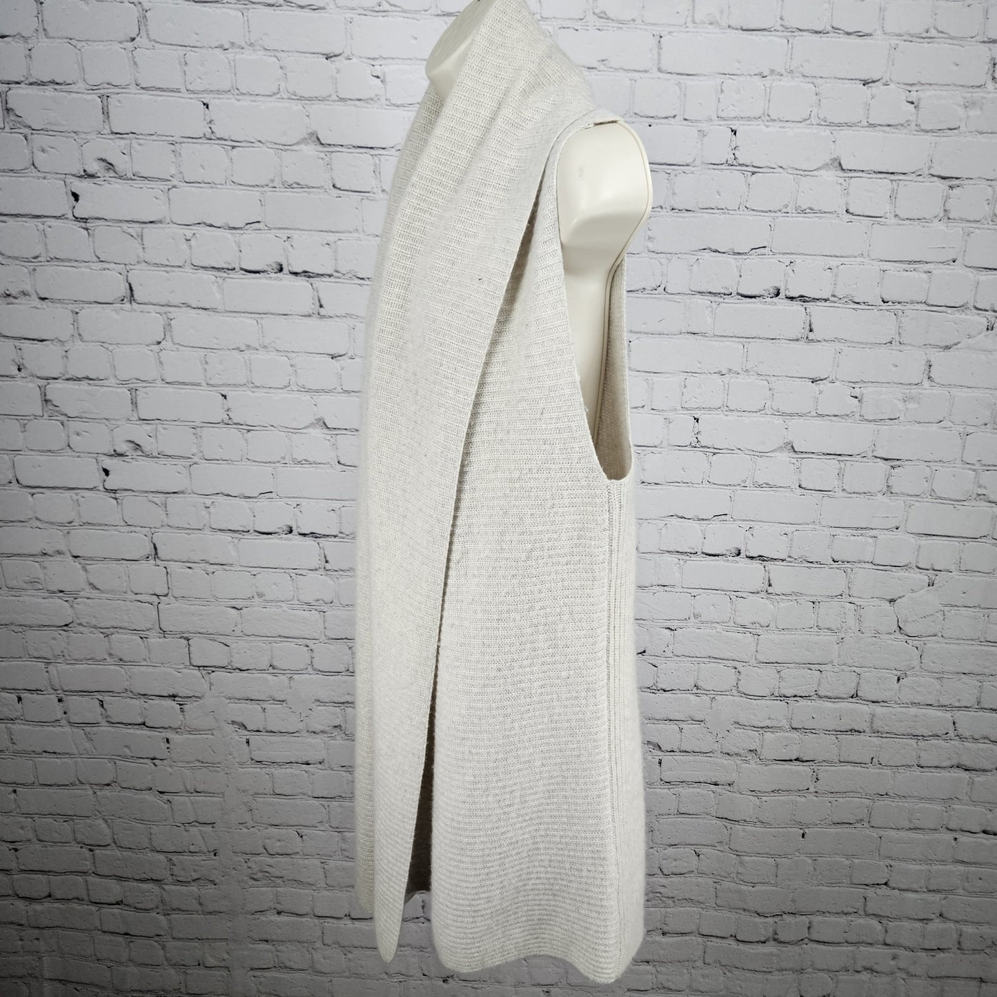 C By Bloomingdales Beige Knit Sleeveless Shawl Collar Open Cardigan Small S