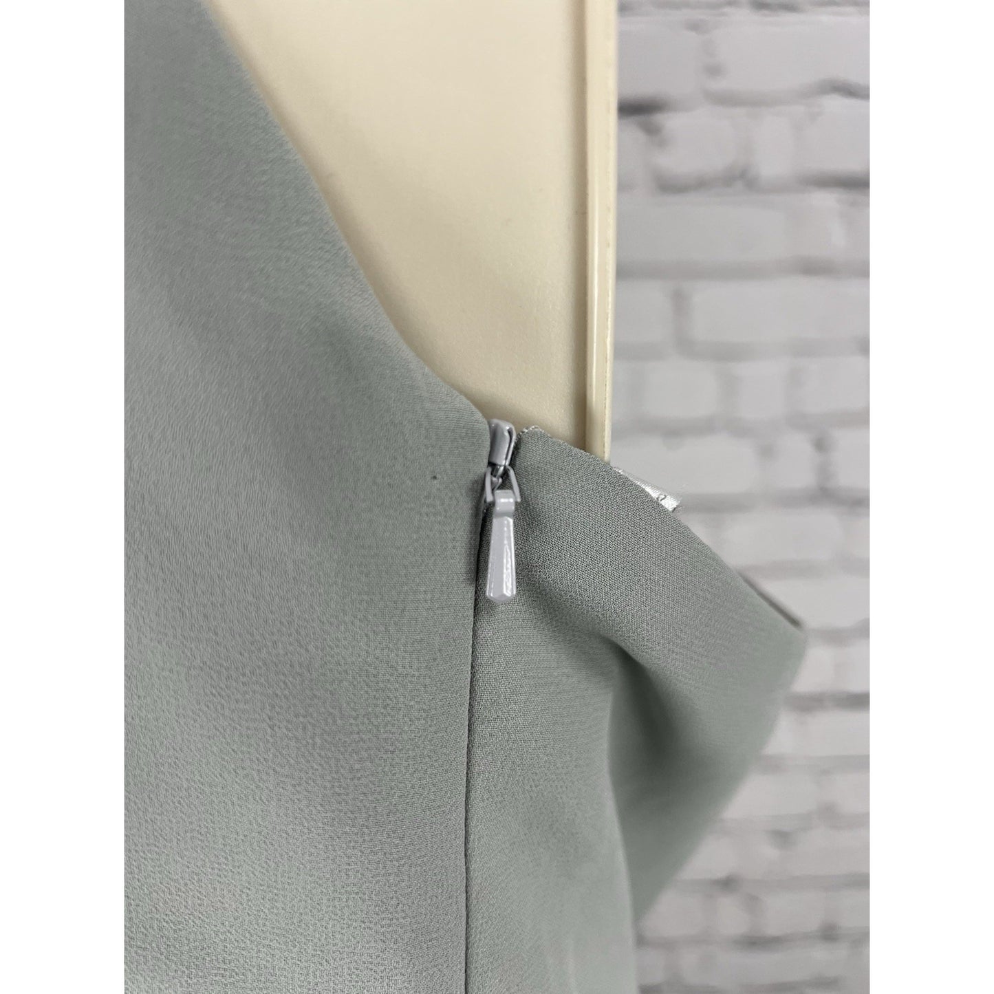 NWD Revelry Platinum Grey Hannah Chiffon Faux Wrap Slit Petite Maxi Long Dress 6