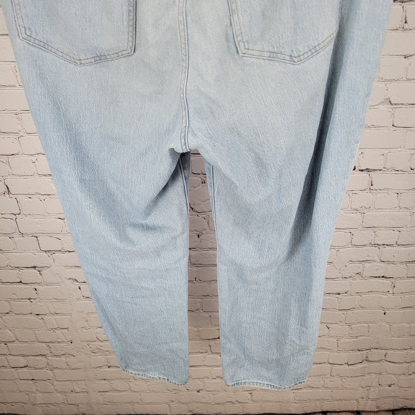 Madewell The Curvy Perfect Vintage Jean Light Denim High Rise Size 32 (35x27)