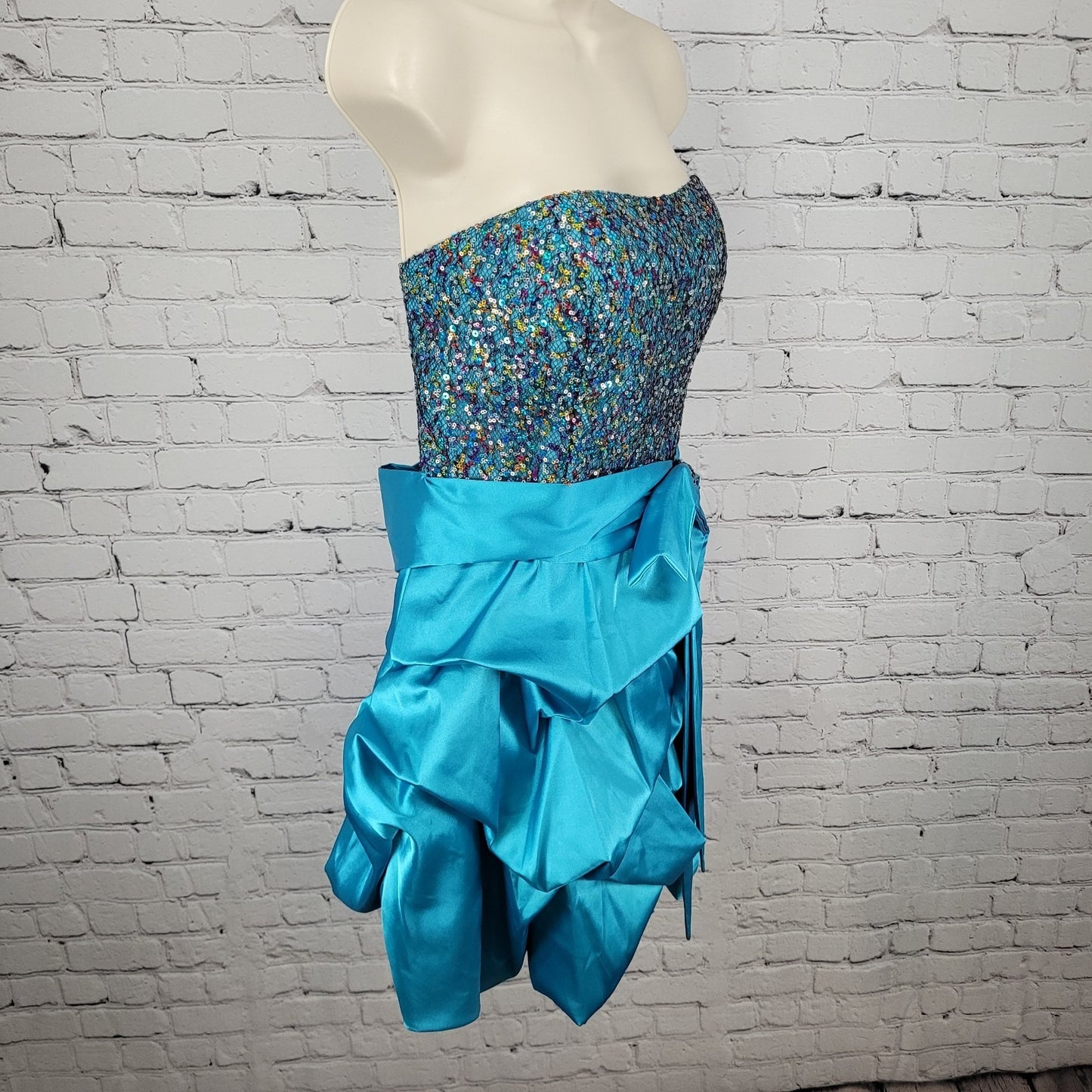 NWT Nox Anabel Blue Lace Up Back Sequin Satin Strapless Mini Dress Size XL