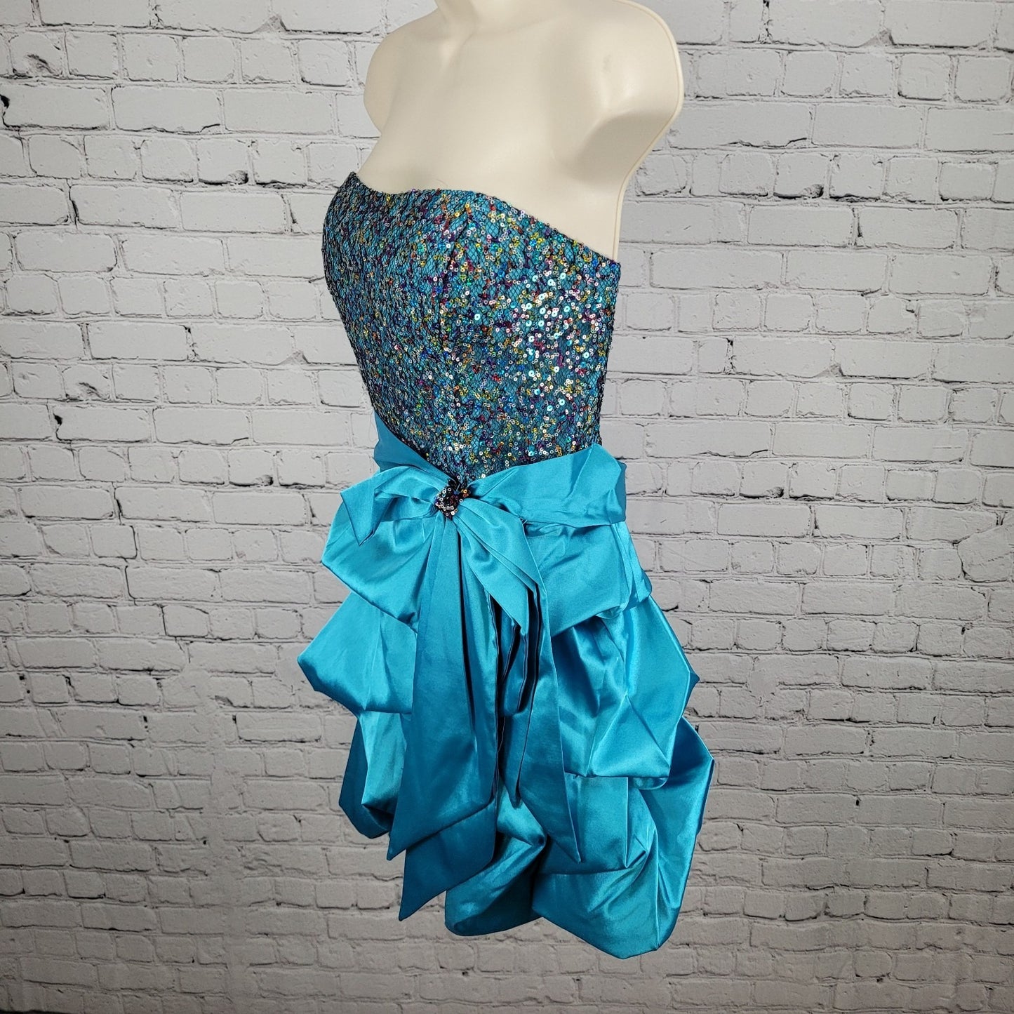 NWT Nox Anabel Blue Lace Up Back Sequin Satin Strapless Mini Dress Size XL