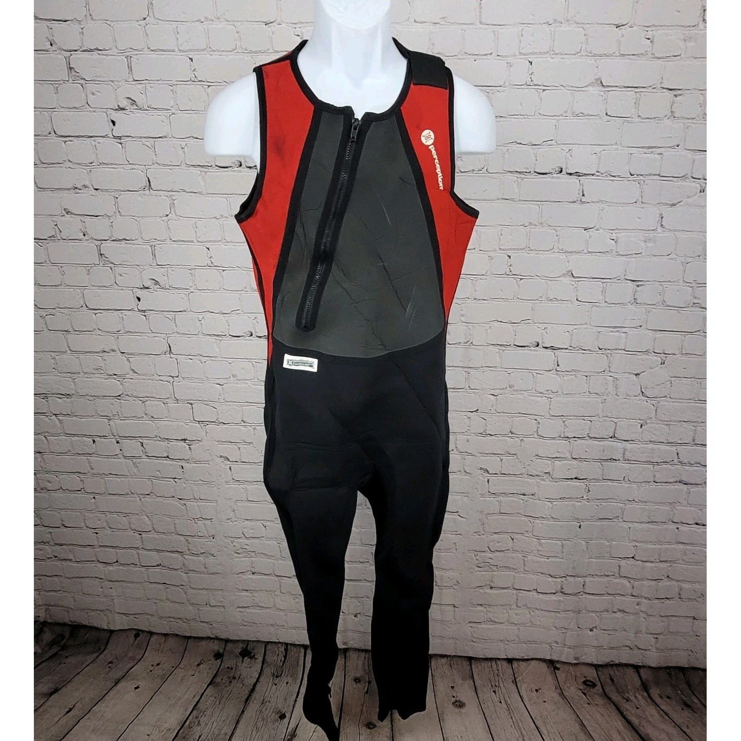 VTG Perceptions Black Red Sleeveless Full Length Front Zip Wetsuit ML