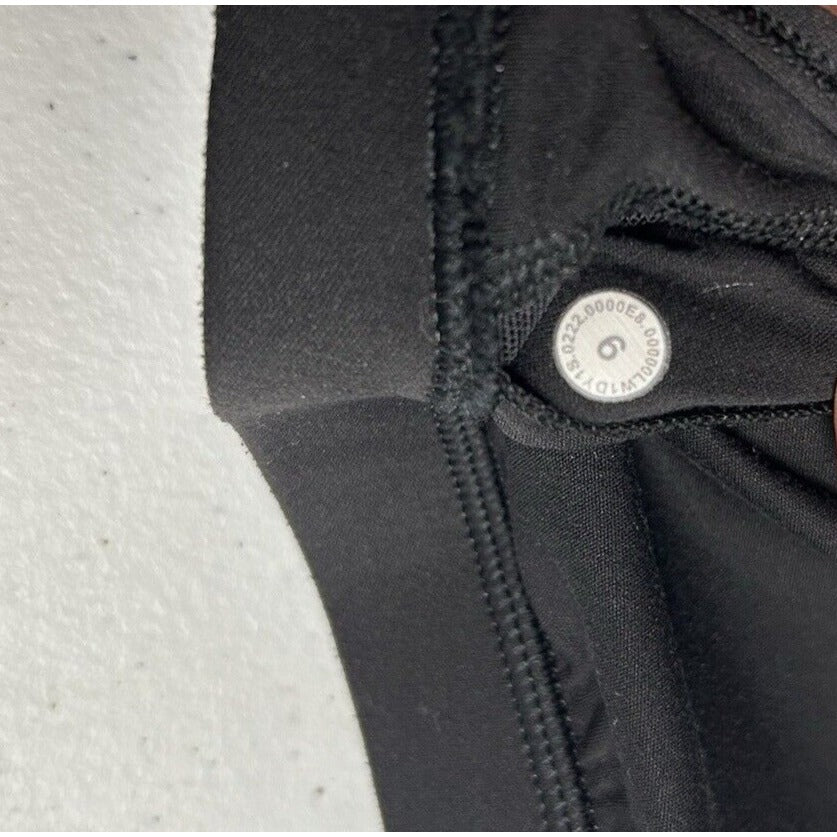 Lulu Lemon Black Removable Pads Spaghetti Strap Racerback Tank Top Women’s 6