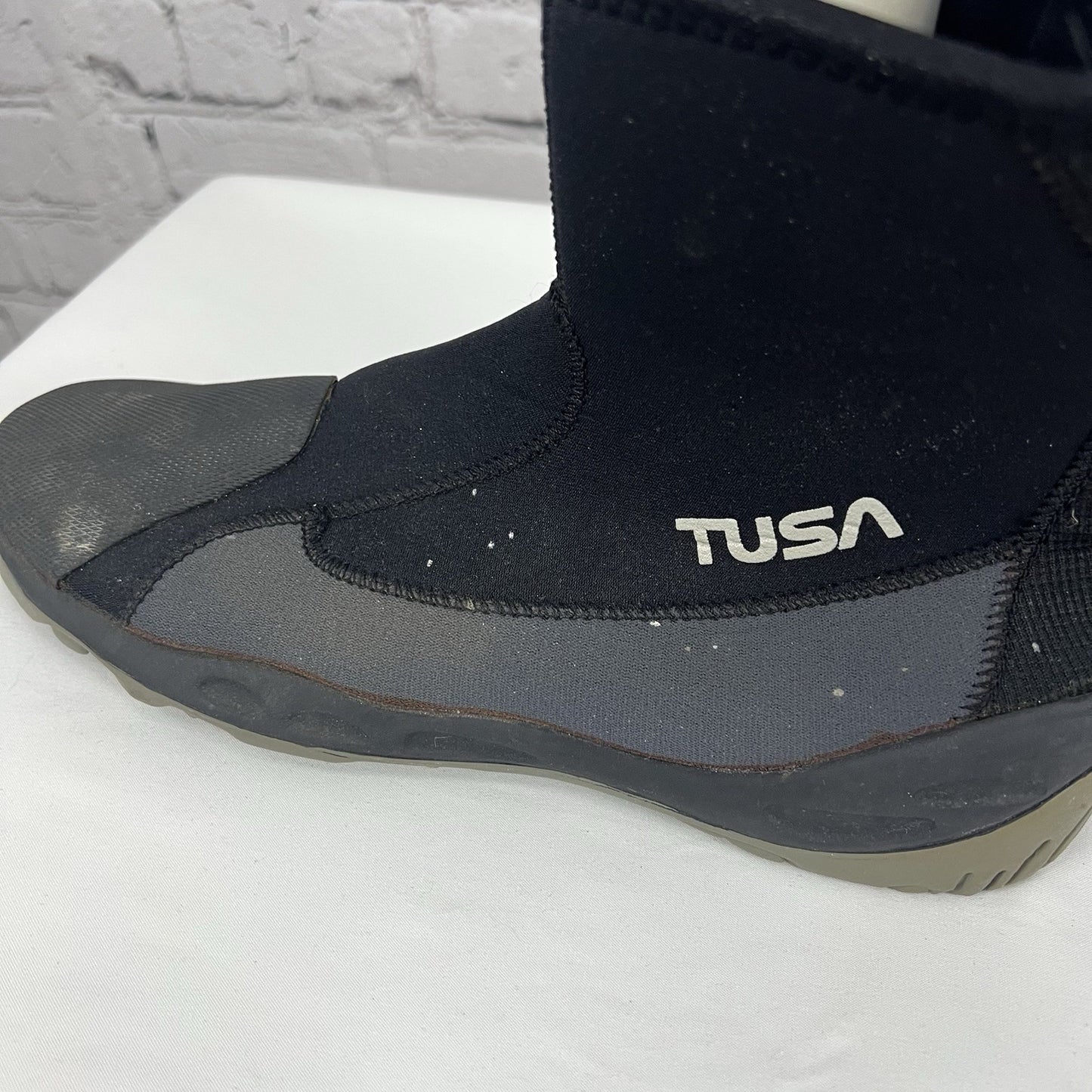 Tusa Black Zip Scuba System Dive Neoprene Boots Water Shoes Mens Size 8