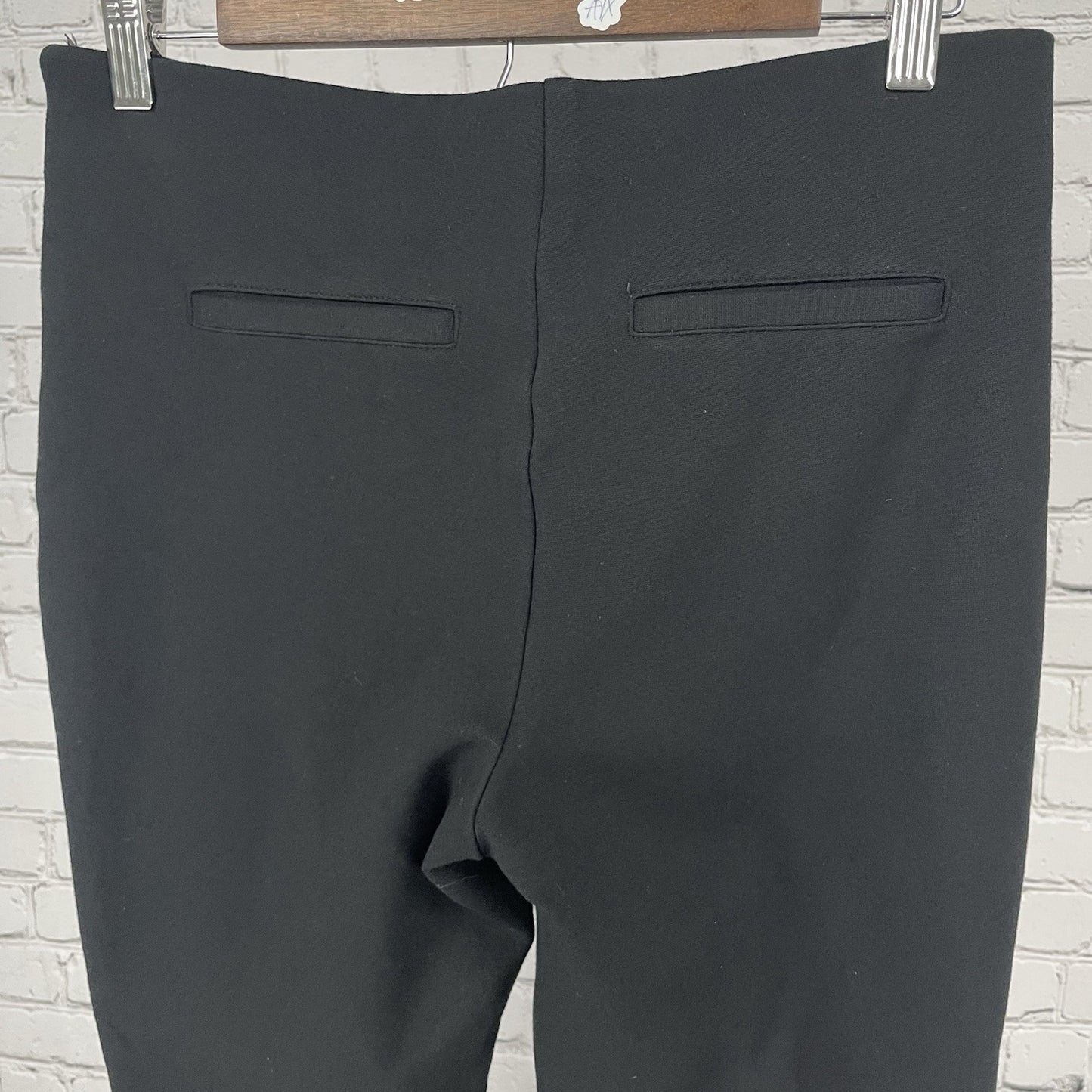 Chico’s Black Elastic Waist Zipped Stretch Slim Fit Pants Size 0 US 4 (30x25.5)