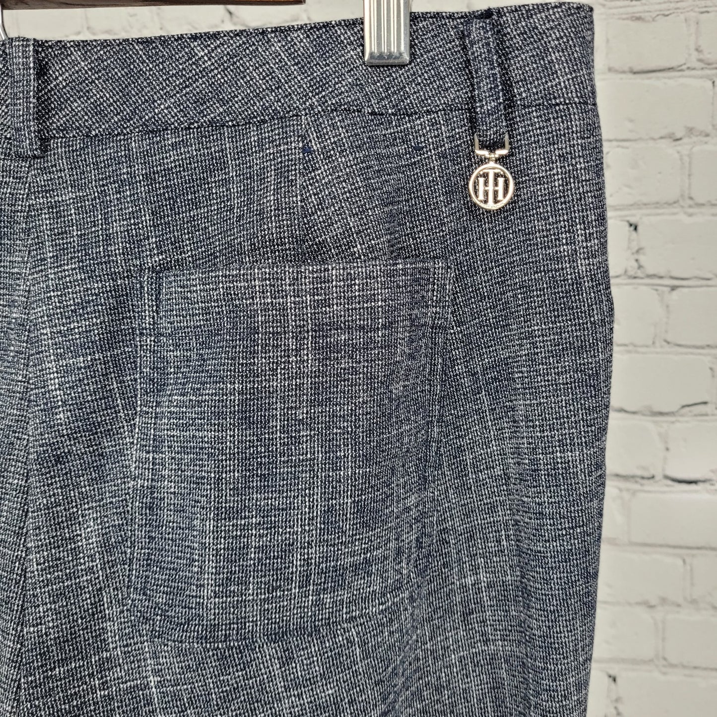 Tommy Hilfiger Blue Mid Rise Tapered Leg Pants Size 10 (33x29.5)