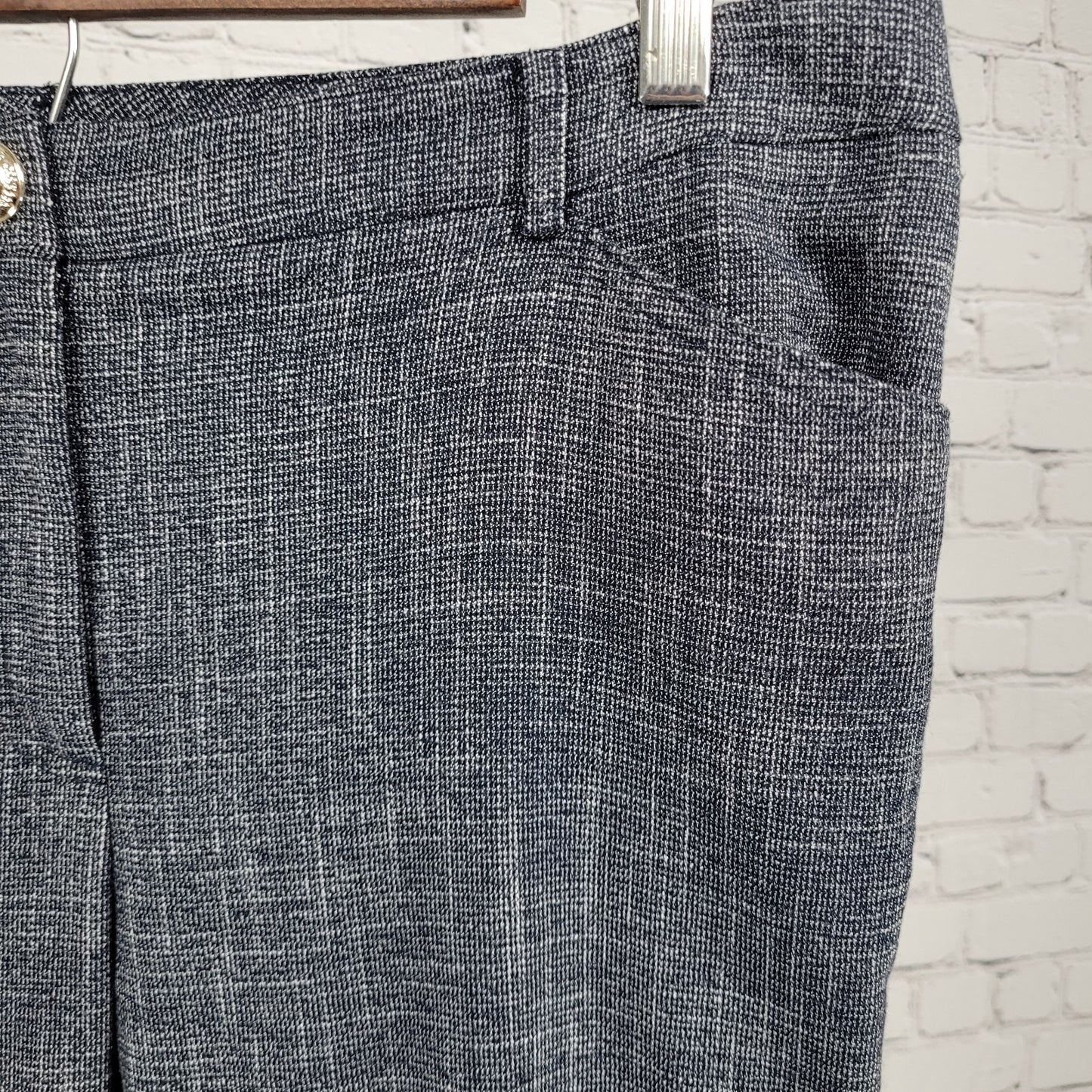 Tommy Hilfiger Blue Mid Rise Tapered Leg Pants Size 10 (33x29.5)