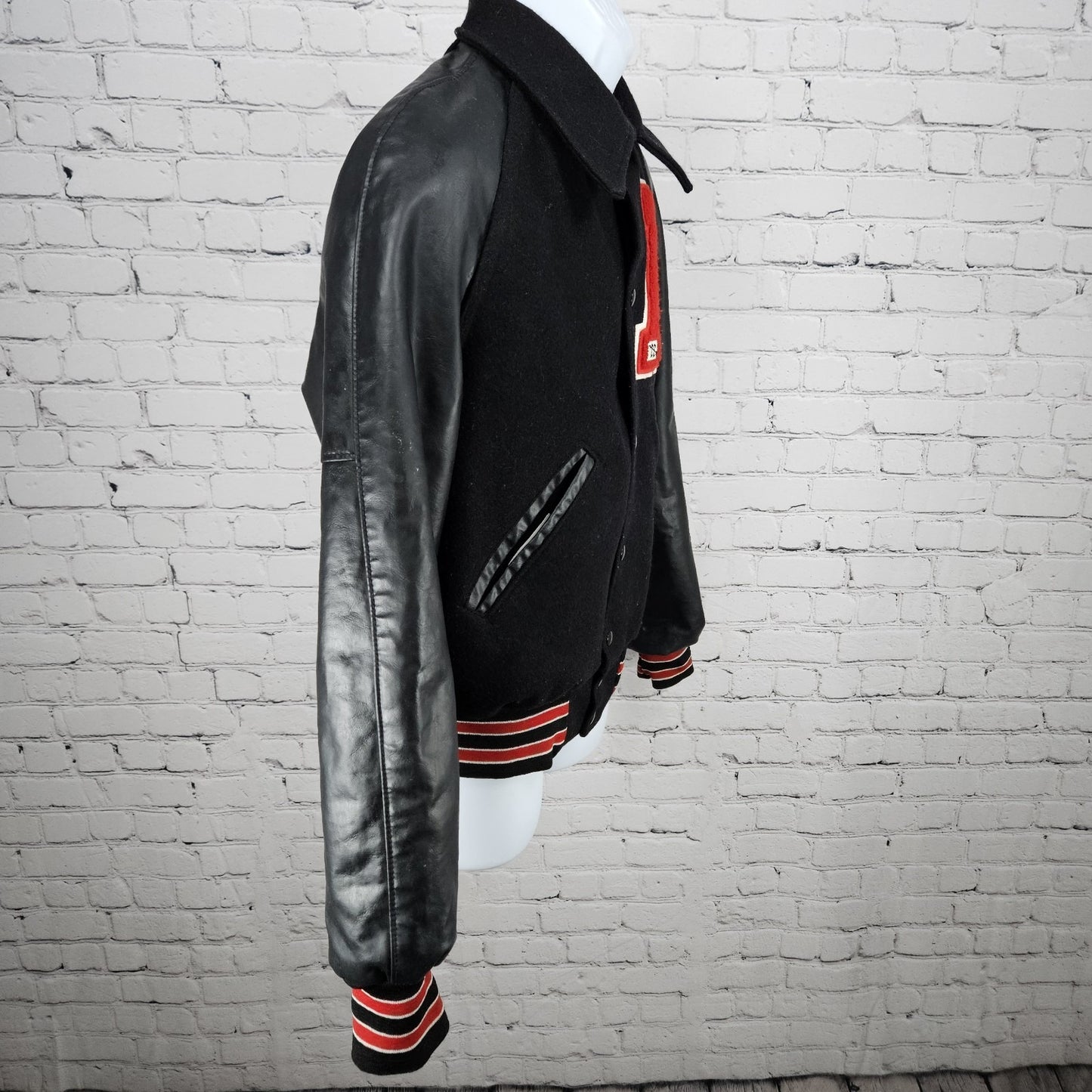 VTG Holloway Black Red Wool Blend Retro Varsity Letterman Lined Jacket USA XS