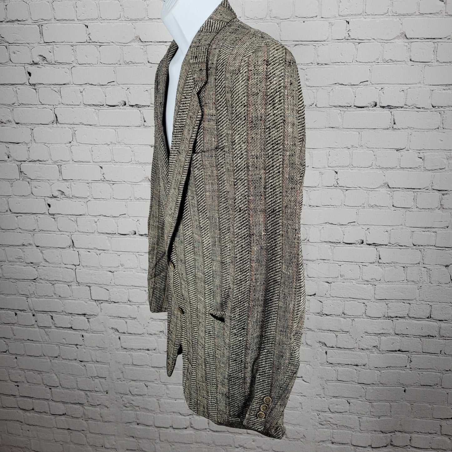 Profilo White Black Striped 2 Button Ventless Notch Blazer Sport Coat Italy 40